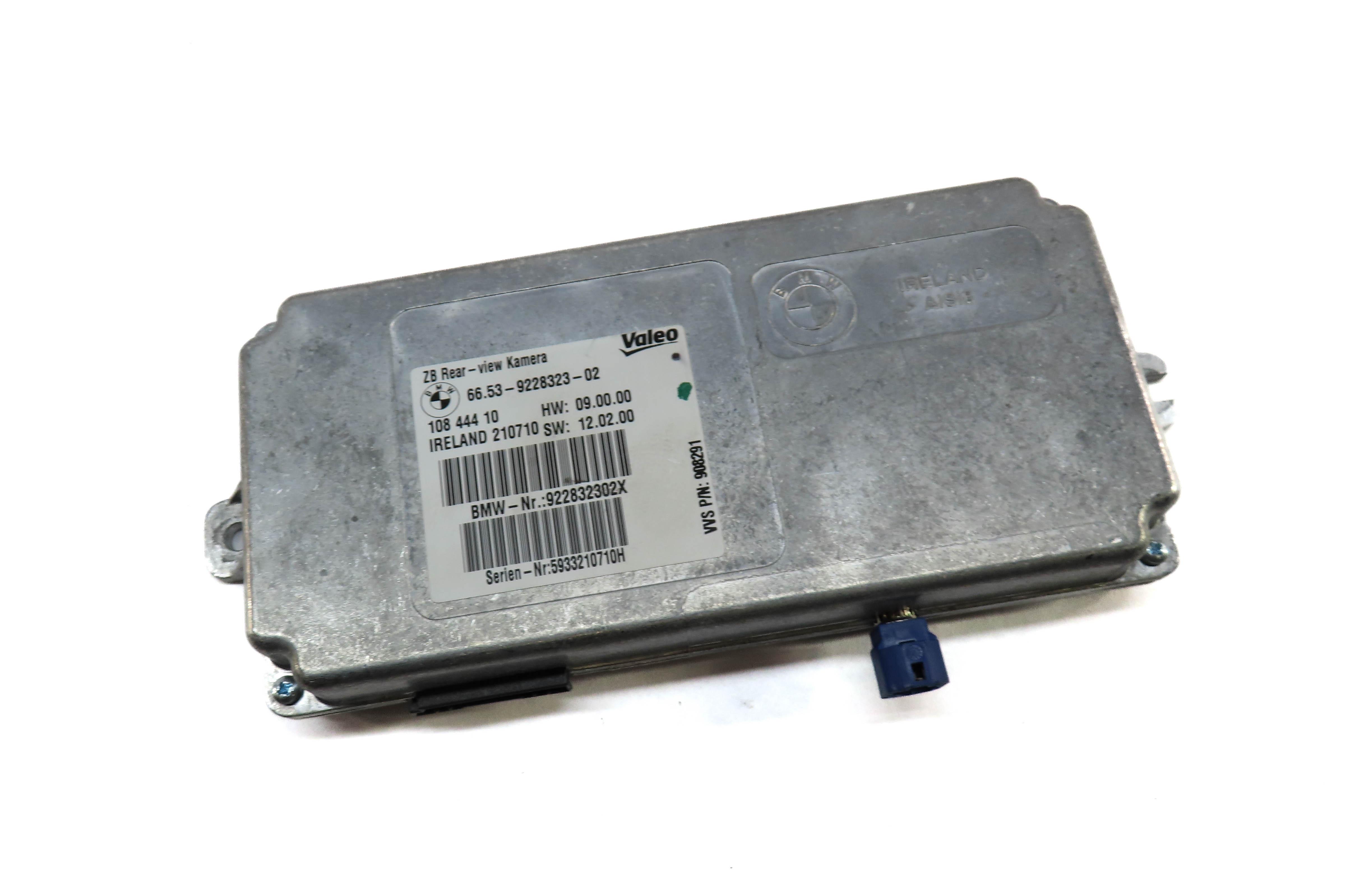 10-19 BMW 2 3 4 5 6 7 SERIES F01 F02 F10 F12 F22 F30 F32 REARVIEW CAMERA MODULE — exact item pictured