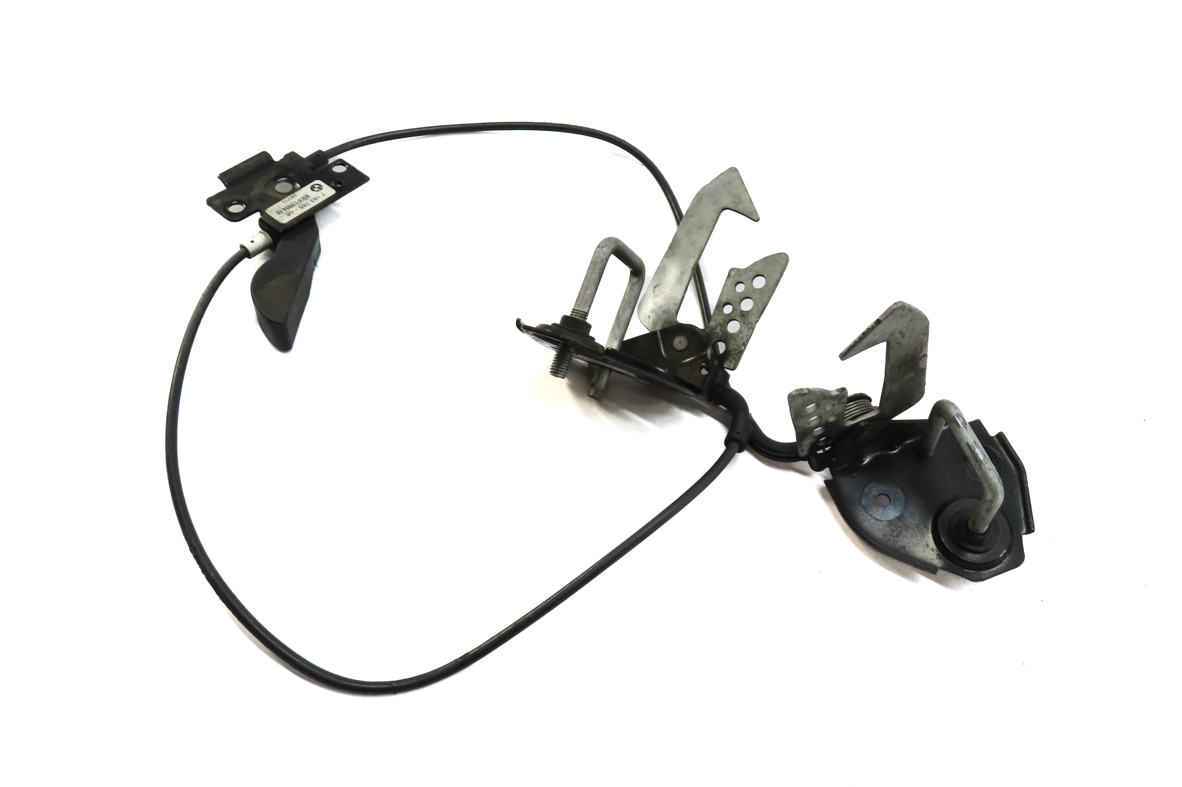 2011 BMW 535i (F10) FRONT LEFT & RIGHT UPPER HOOD LOCK LATCH SET-2 w/ RELEASE — exact item pictured