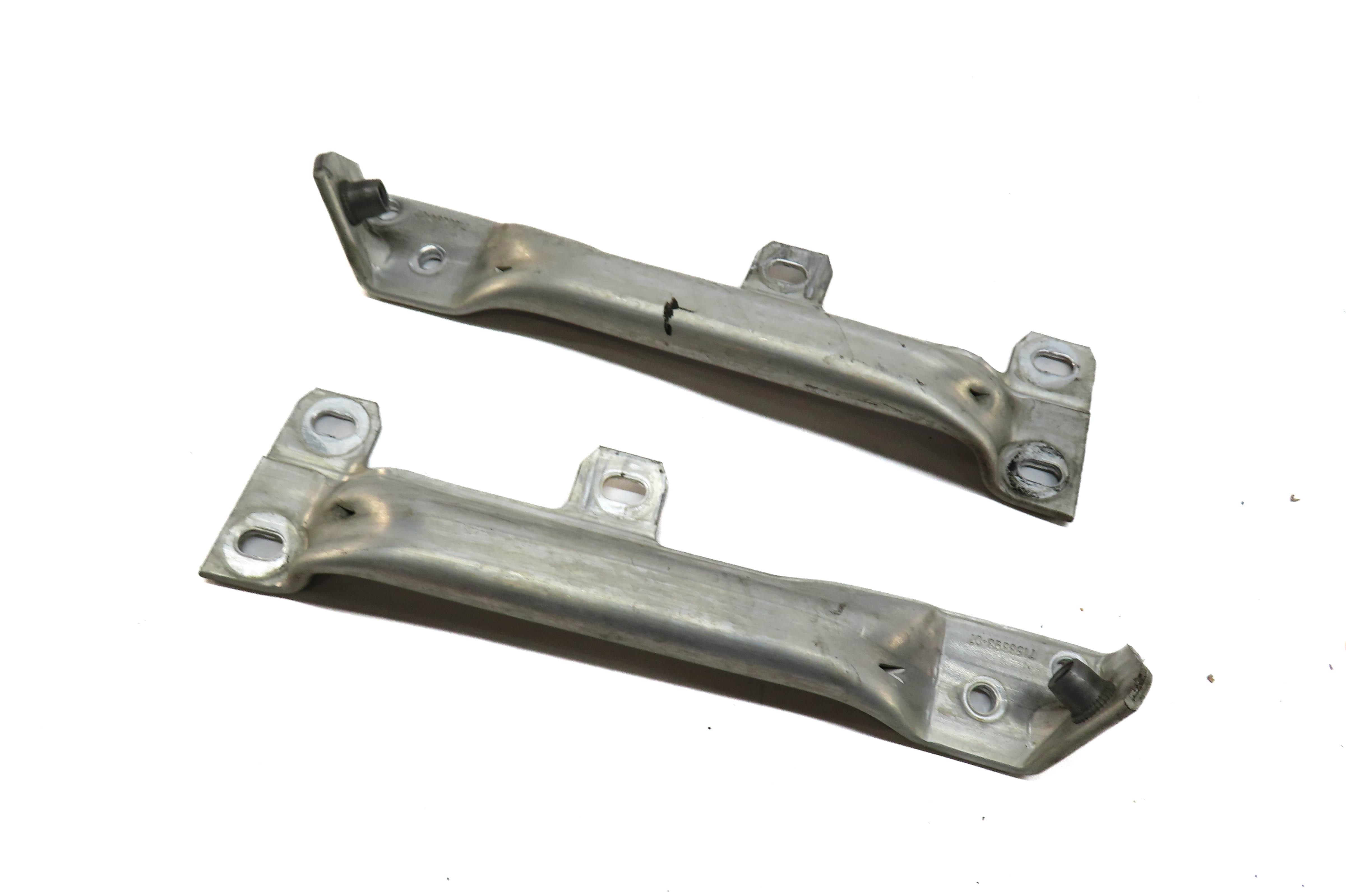 2011 BMW 535i (F10) FRONT LEFT & RIGHT BUMPER SUPPORT BRACKET SET-2 — exact item pictured