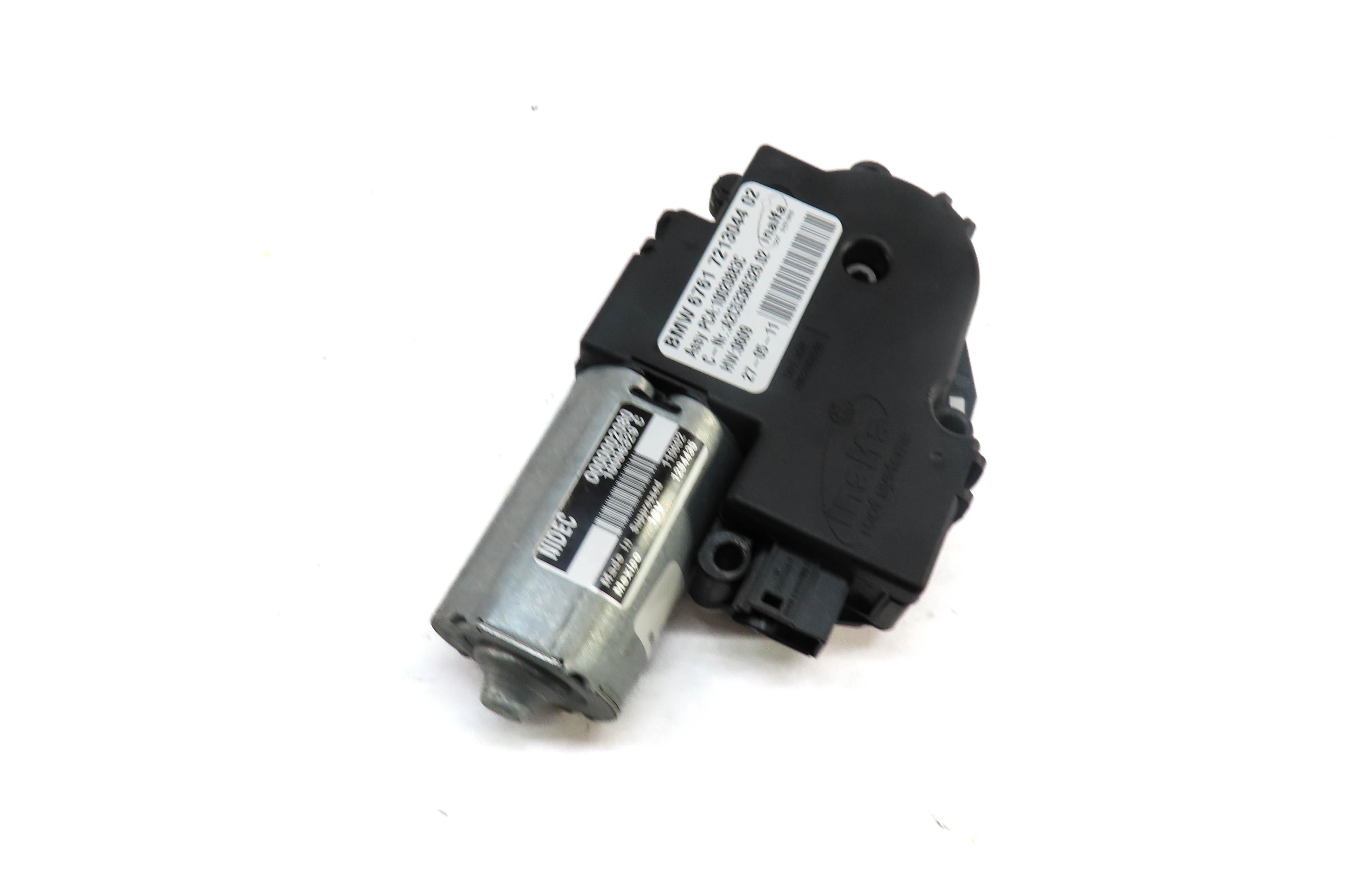 04-13 BMW X5 (E53 E70) 04-11 X3 (F25) PANORAMIC GLASS SUNROOF SUN SHADE MOTOR — exact item pictured