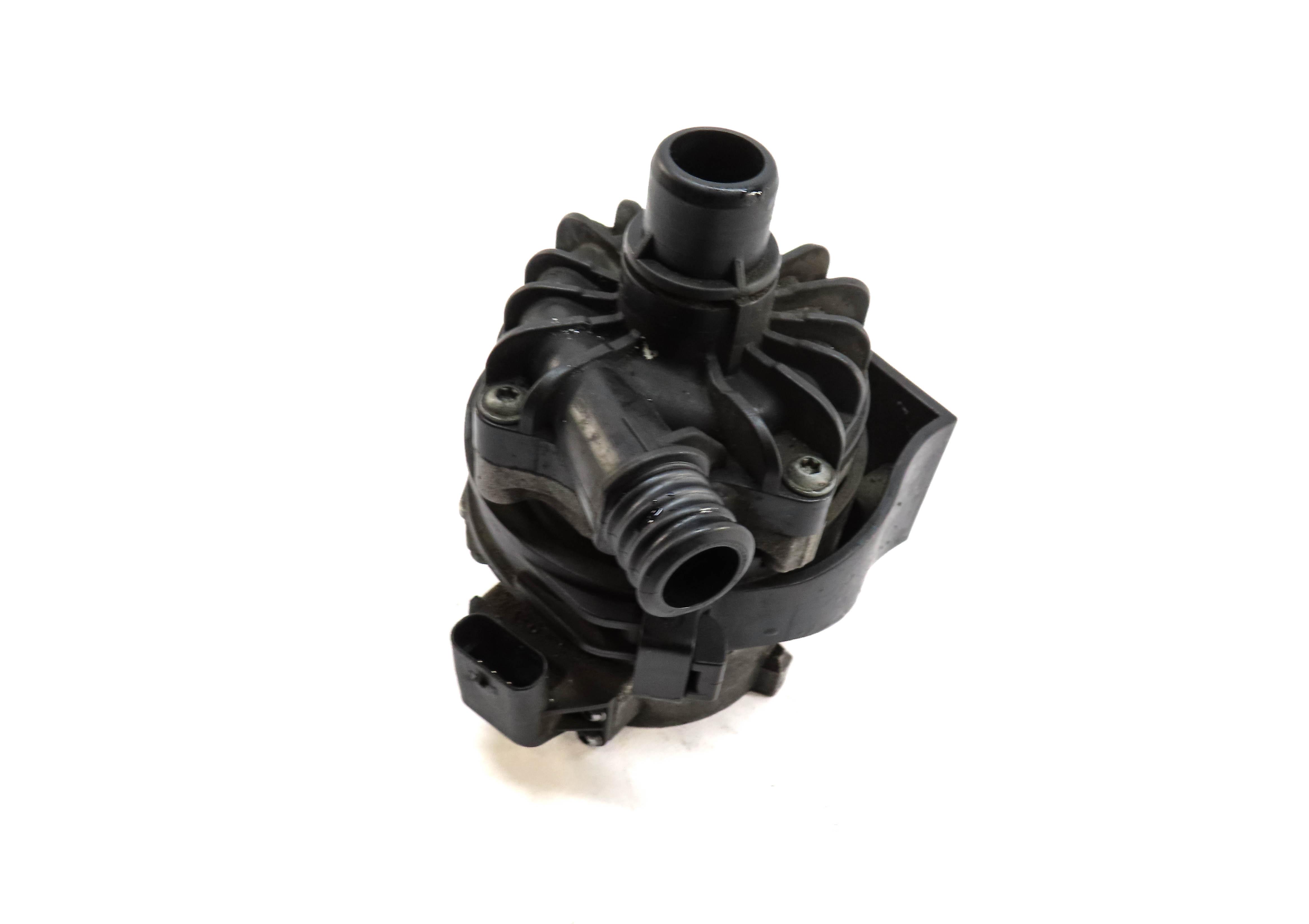 2012-2019 BMW M5 M6 ///M (F06 F10 F12 F13) 4.4L S63T ENGINE AUXILIARY WATER PUMP — exact item pictured