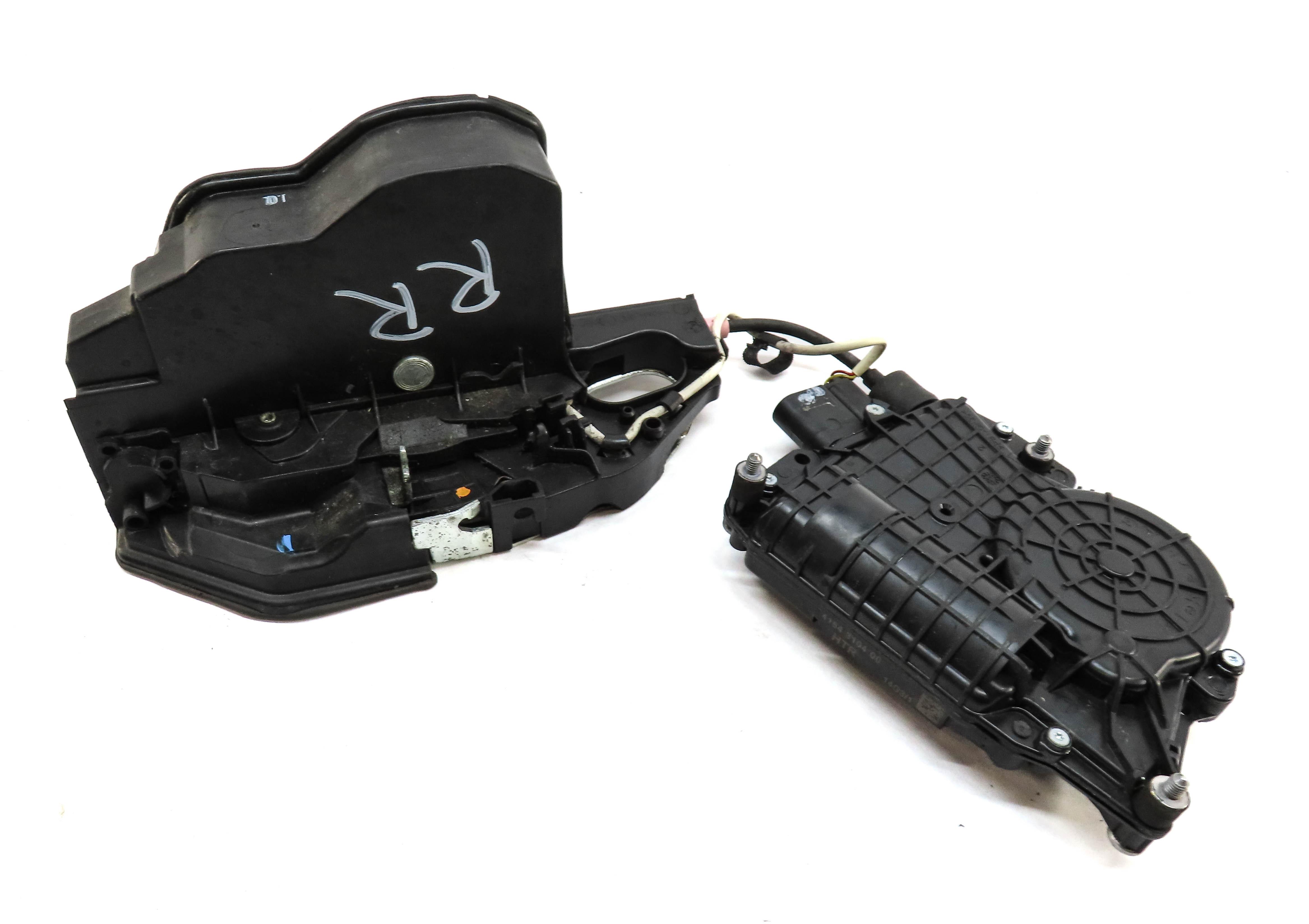 2011-2016 BMW 528i 535i 550i M5 (F10) RIGHT REAR SOFT CLOSE DOOR LOCK LATCH SET — exact item pictured