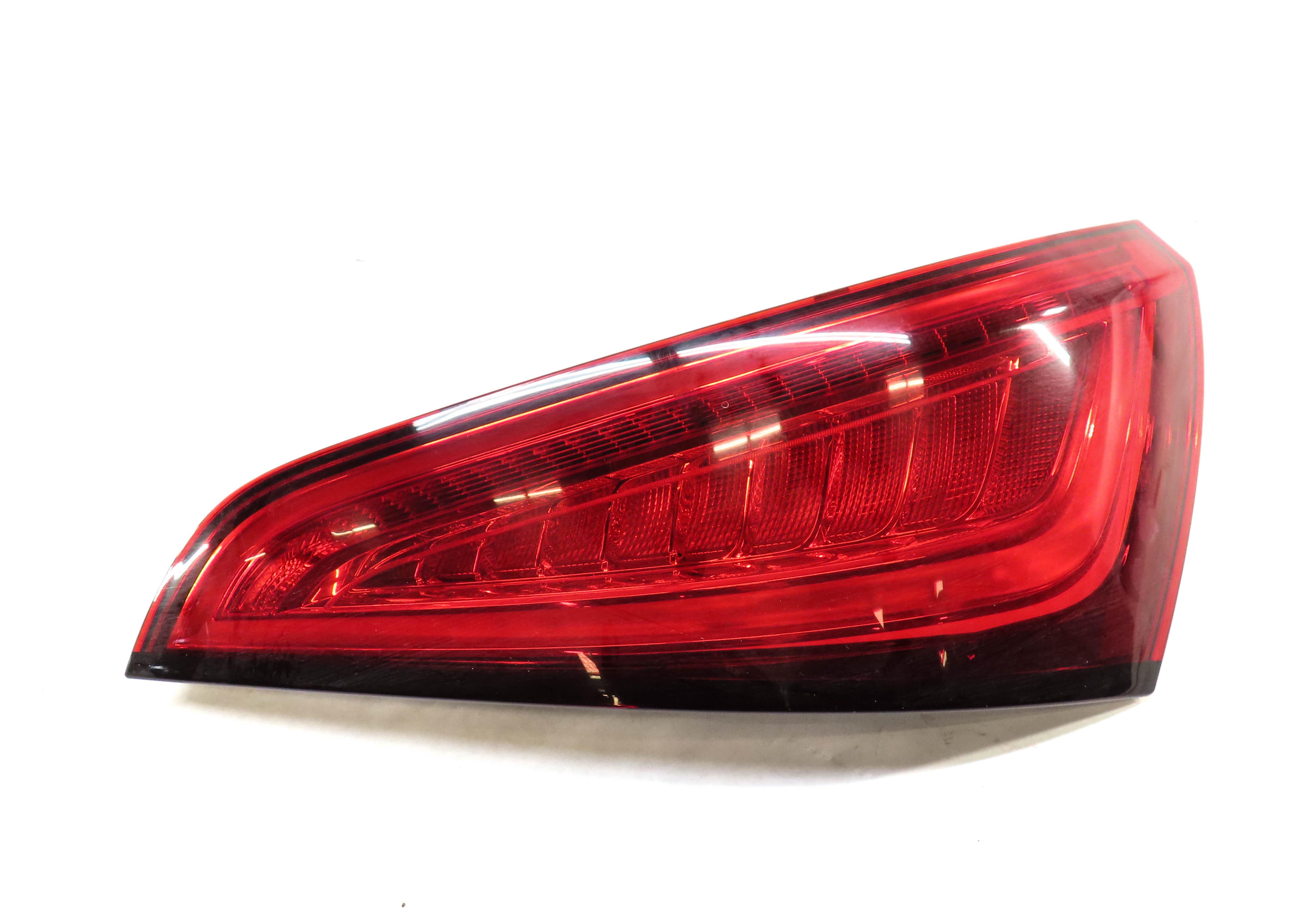 2013-2017 AUDI Q5 SQ5 (B8 8R) RIGHT PASSENGER TAILLIGHT BRAKE LIGHT LAMP (LED) — exact item pictured