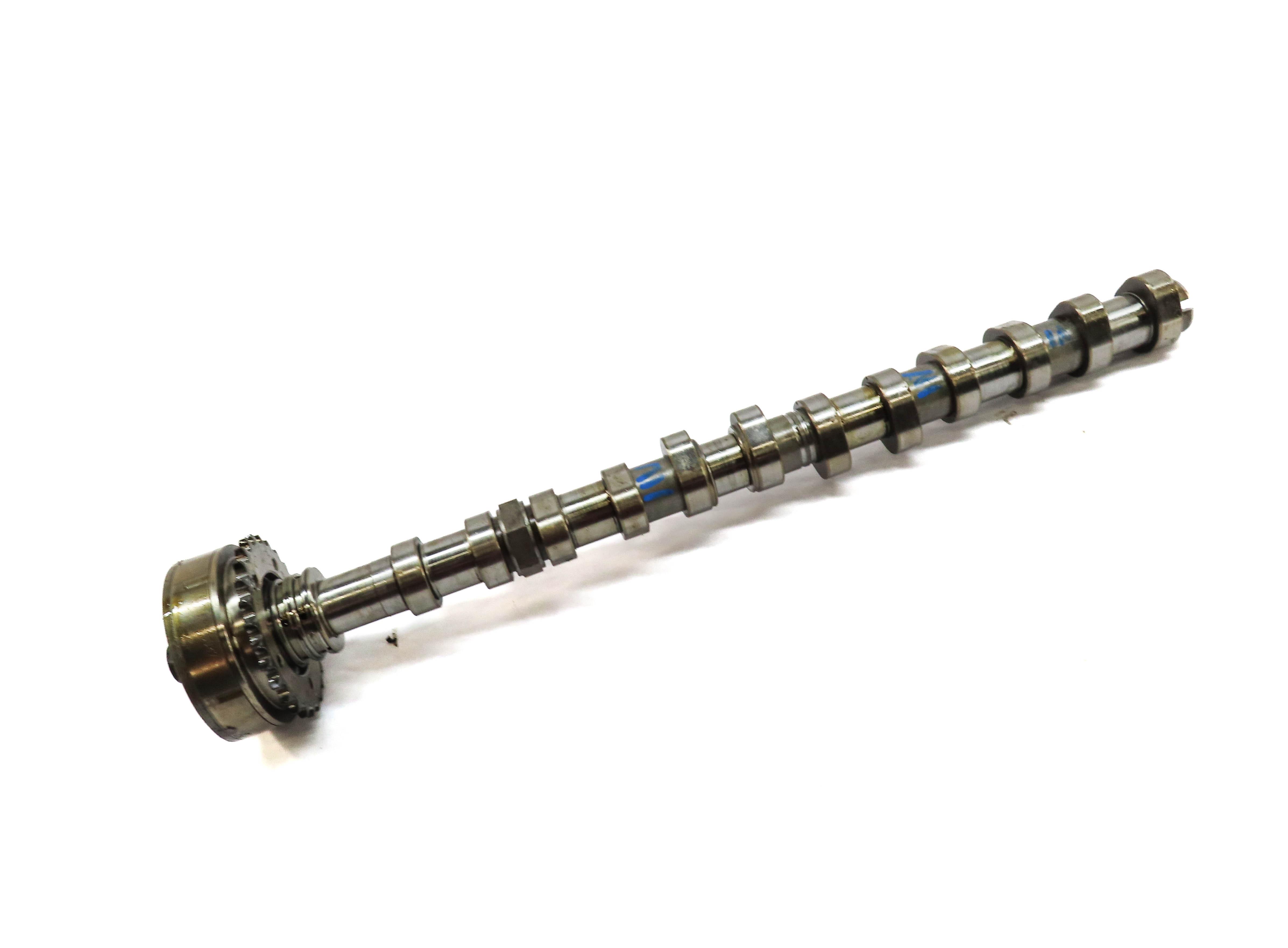2004-2006 PORSCHE CAYENNE (955) 3.2L VR6 ENGINE INTAKE CAMSHAFT w/ TIMING GEAR — exact item pictured