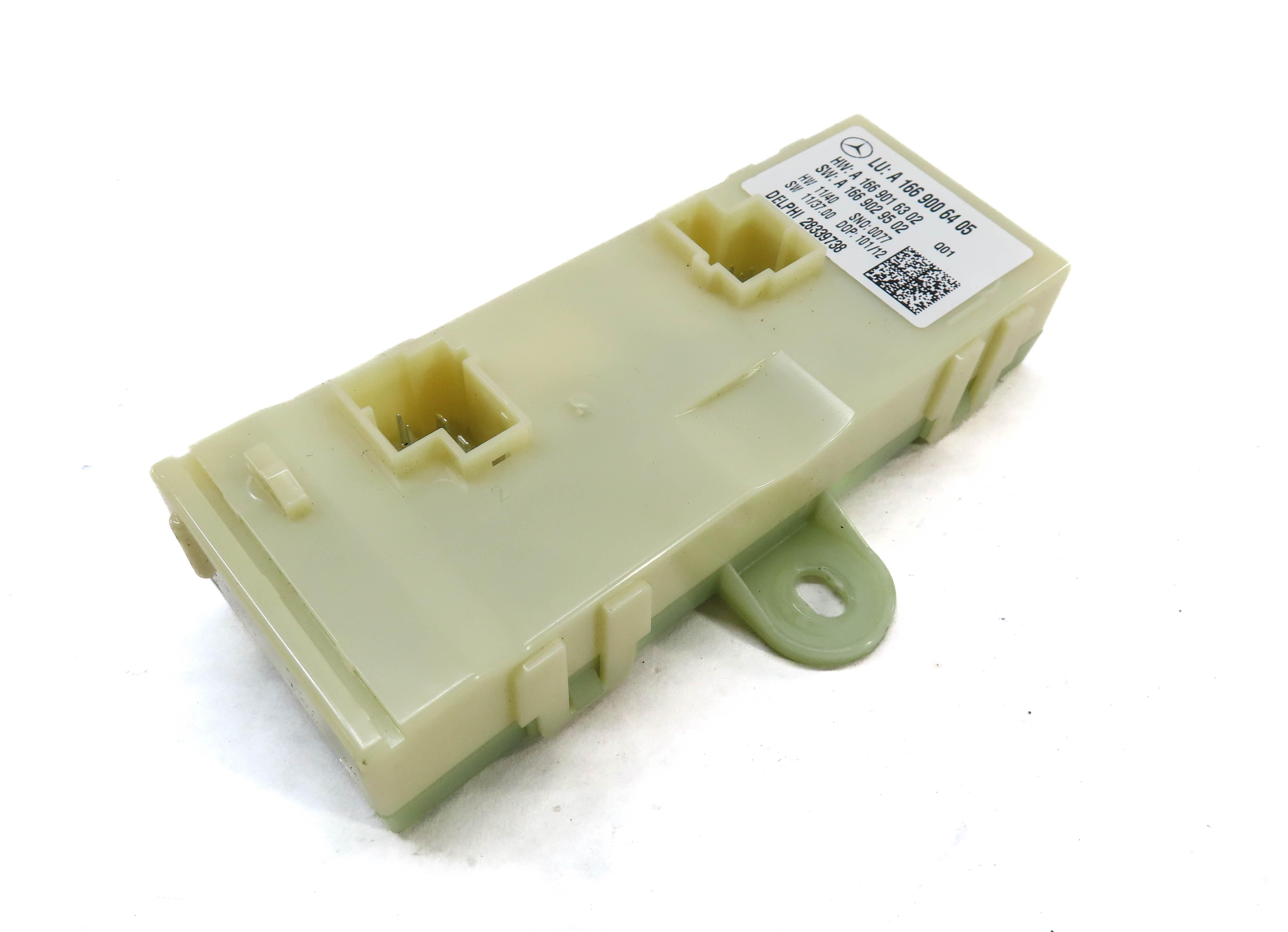 12-16 MERCEDES GL ML CLASS (W166 X166) REAR TRUNK LIFT LIFTGATE CONTROL MODULE — exact item pictured