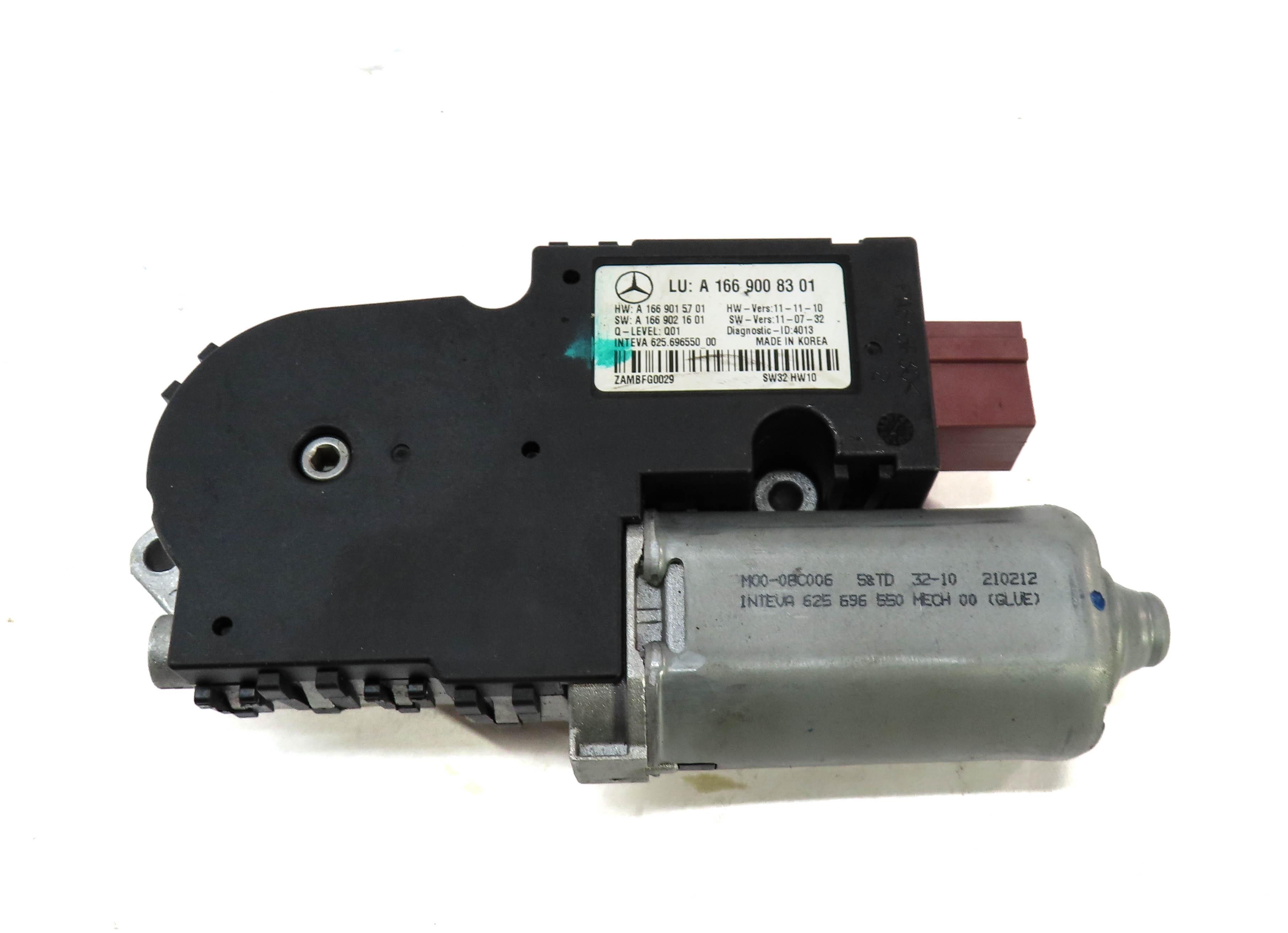 2012-2019 MERCEDES GL350 GL450 GL550 ML250 ML350 ML550 (W166 X166) SUNROOF MOTOR — exact item pictured