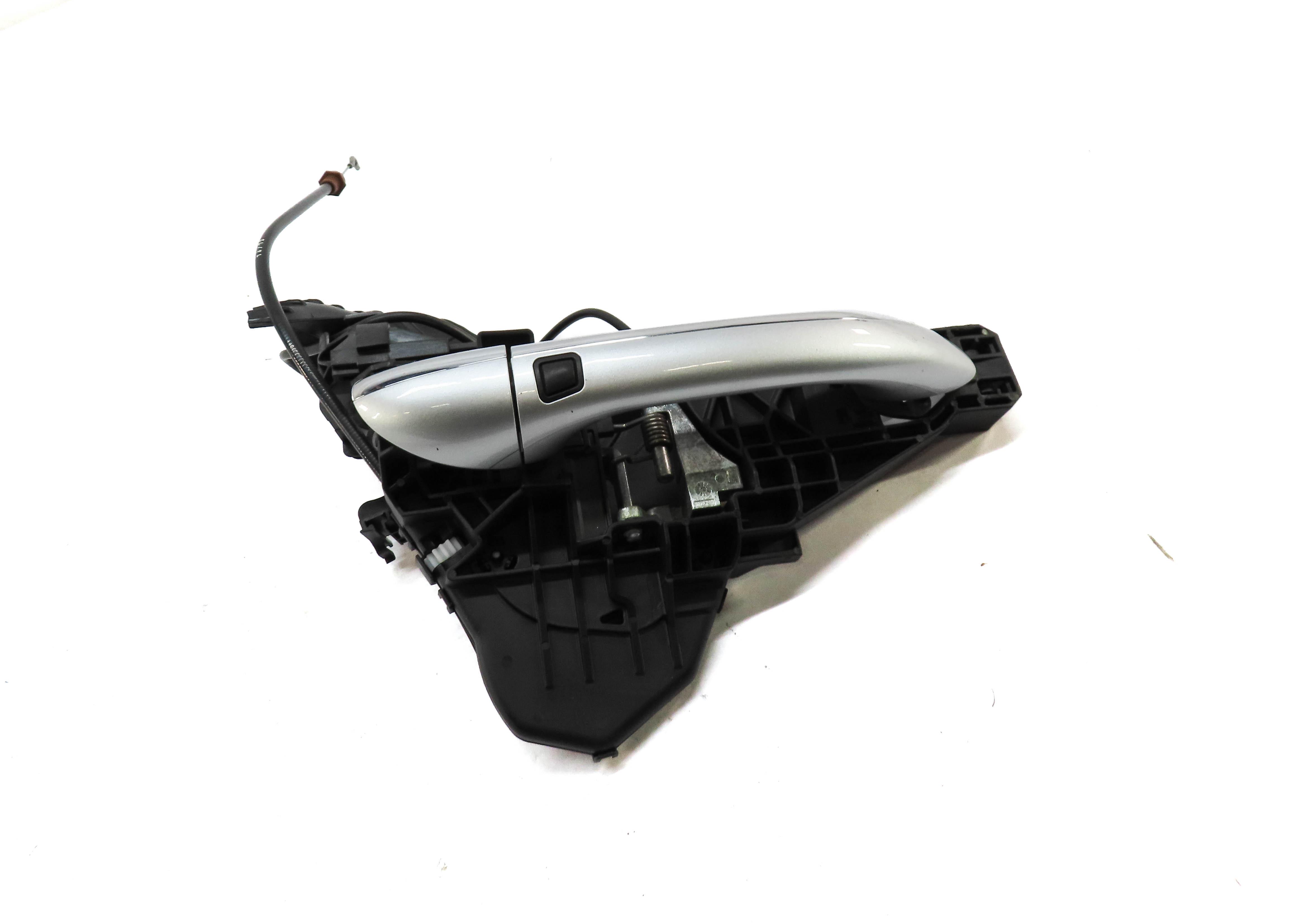 2009 MERCEDES GL450 (X164) FRONT RIGHT PASSENGER EXTERIOR DOOR HANDLE (SILVER) — exact item pictured