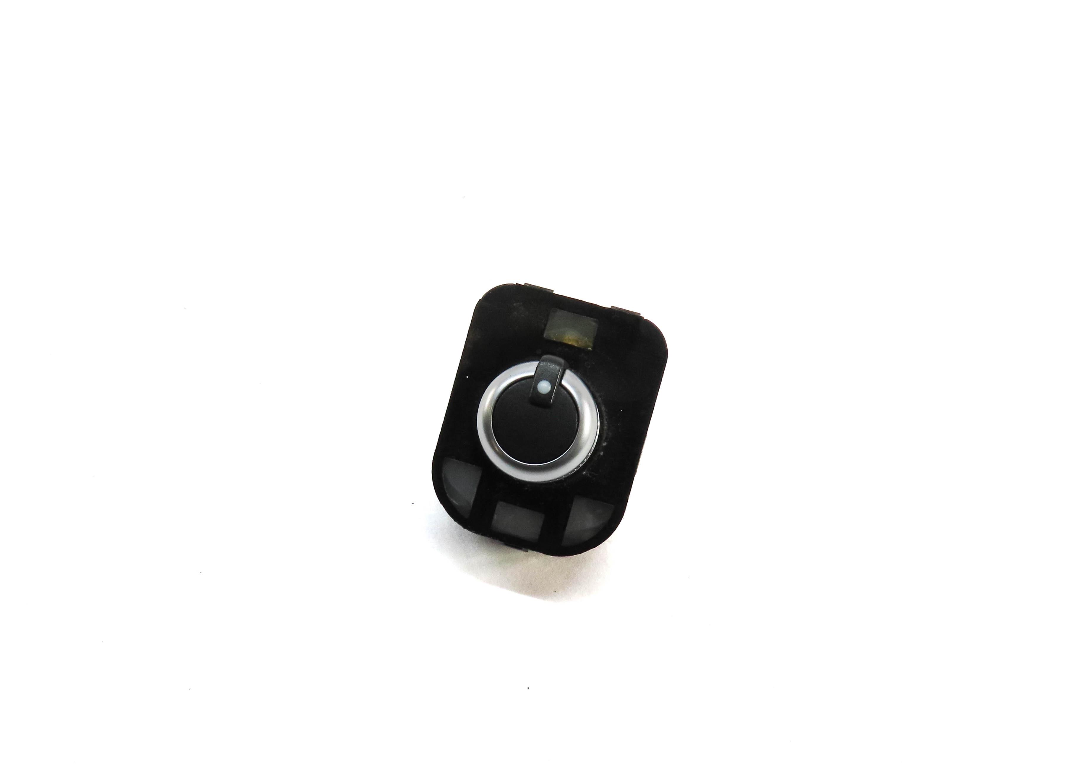 2015 AUDI A3 (8V) FRONT LEFT DRIVER DOOR MIRROR ADJUSTMENT ADJUST SWITCH — exact item pictured