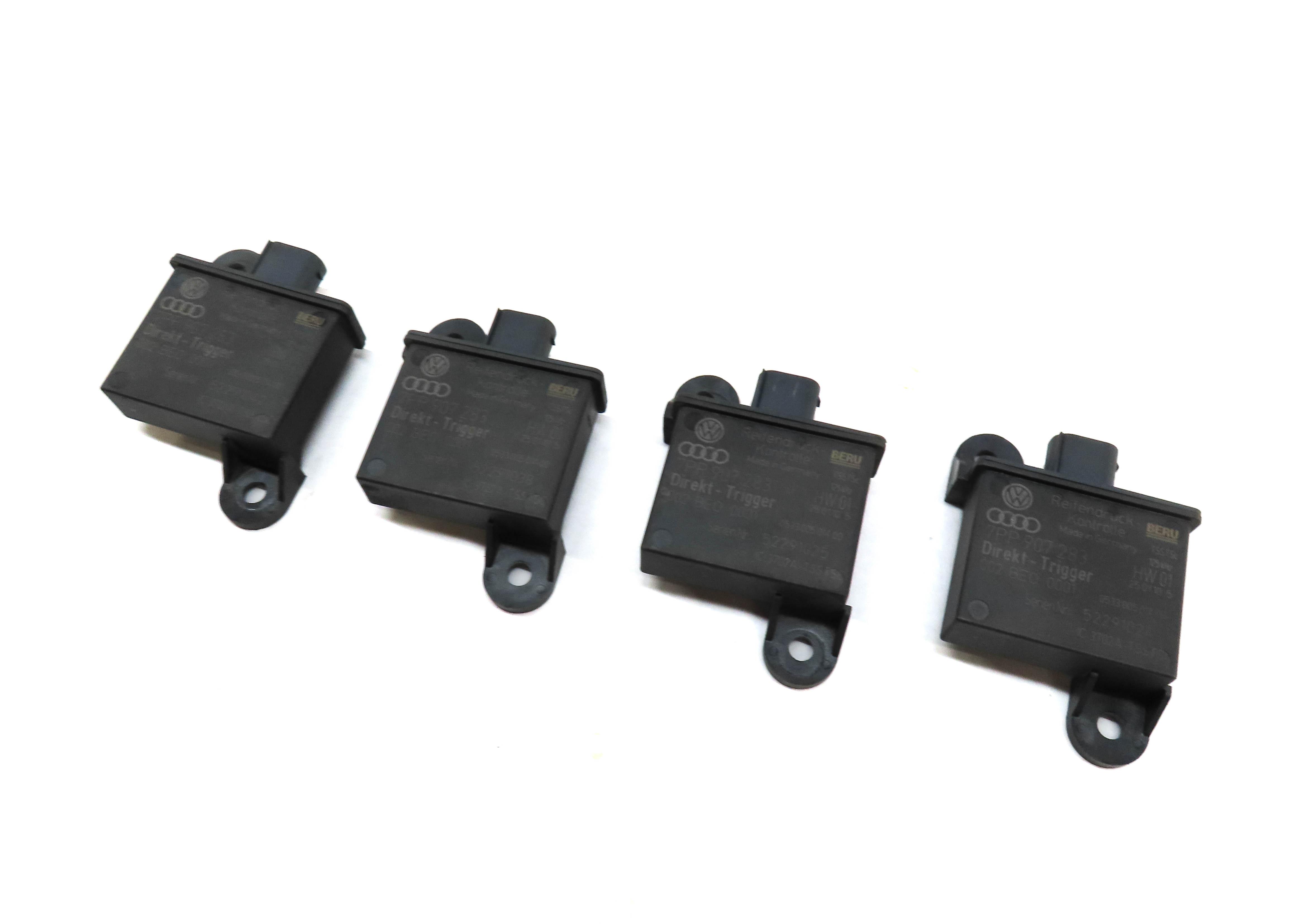 2010 PORSCHE PANAMERA (970 G1) TPMS TIRE AIR PRESSURE SENSOR TRIGGER MODULE SET — exact item pictured