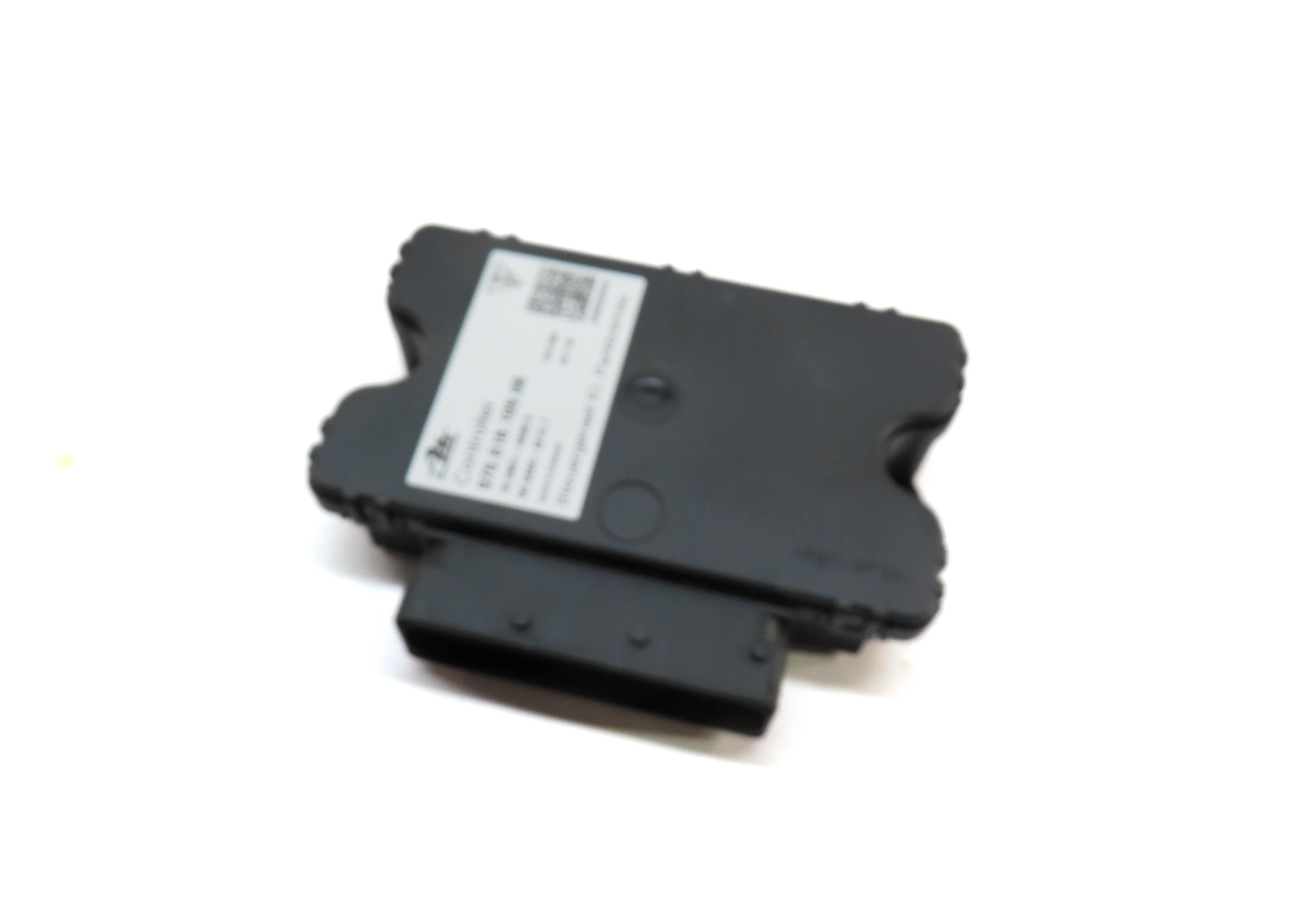 2010 PORSCHE PANAMERA (970 G1) ELECTRONIC PARKING BRAKE CONTROL MODULE — exact item pictured