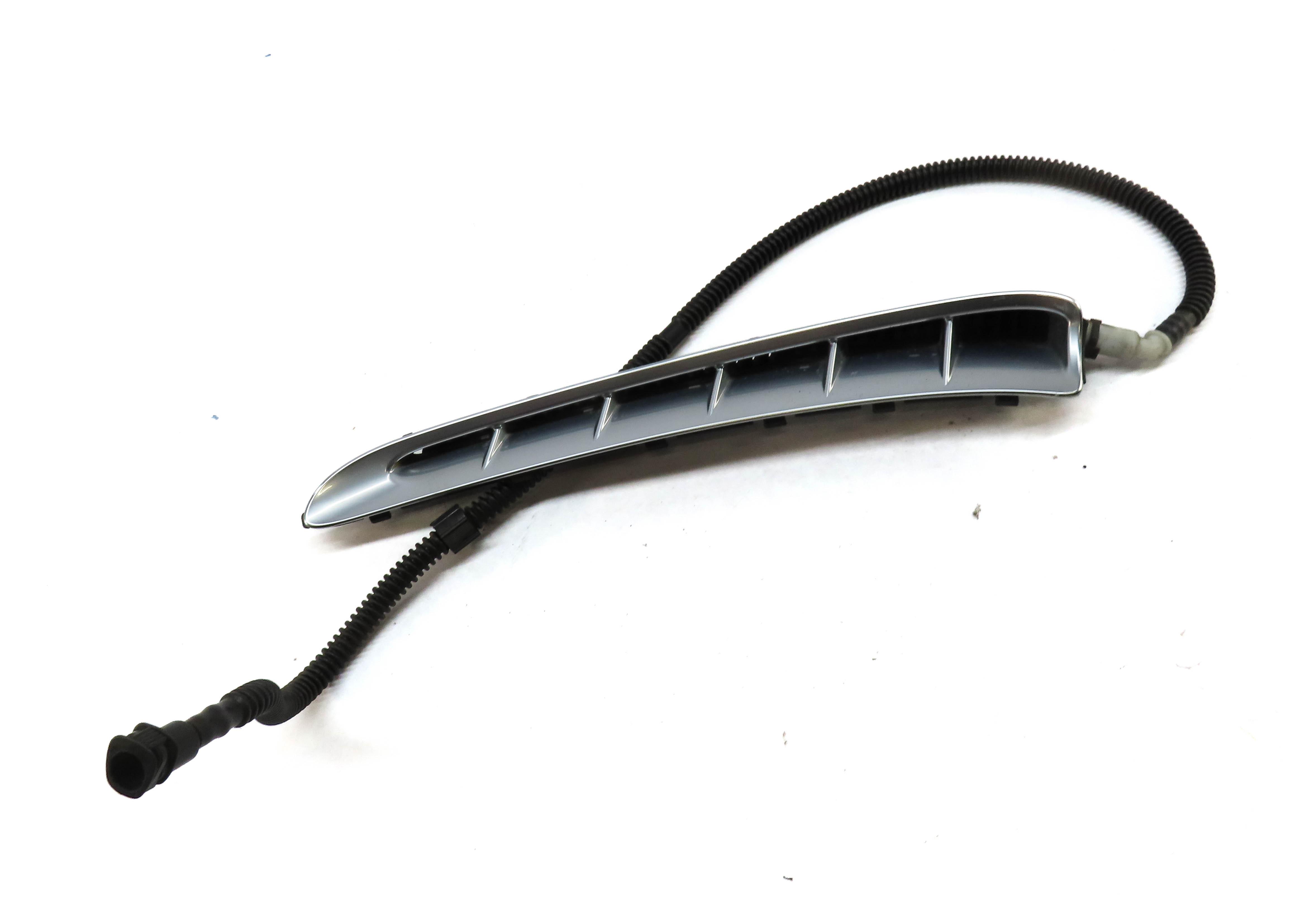 2010 PORSCHE PANAMERA (970 G1) FRONT LEFT DRIVER FENDER VENT GRILLE TRIM — exact item pictured