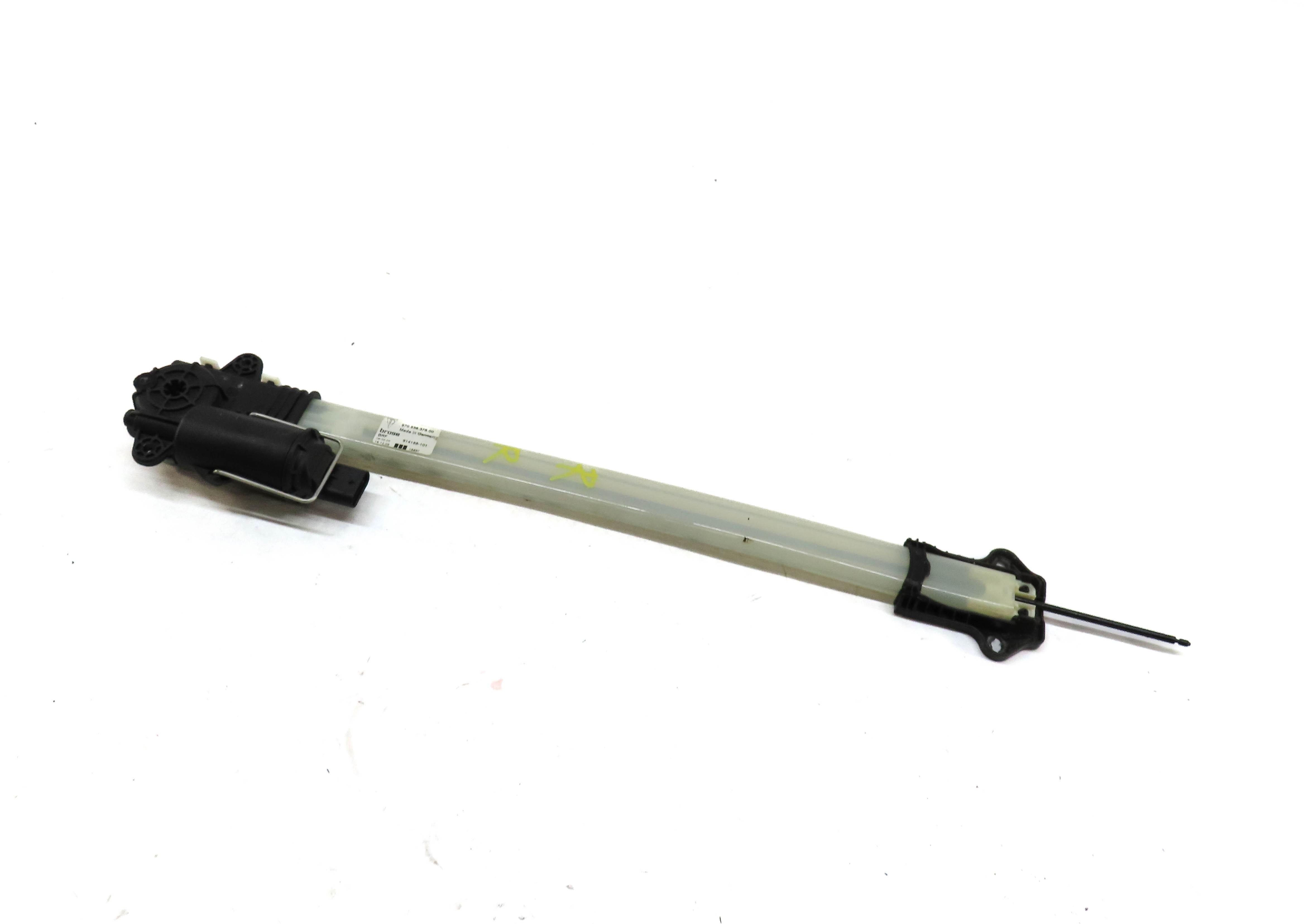 2010 PORSCHE PANAMERA (970 G1) REAR RIGHT DOOR WINDOW SHADE SUNSHADE MOTOR — exact item pictured