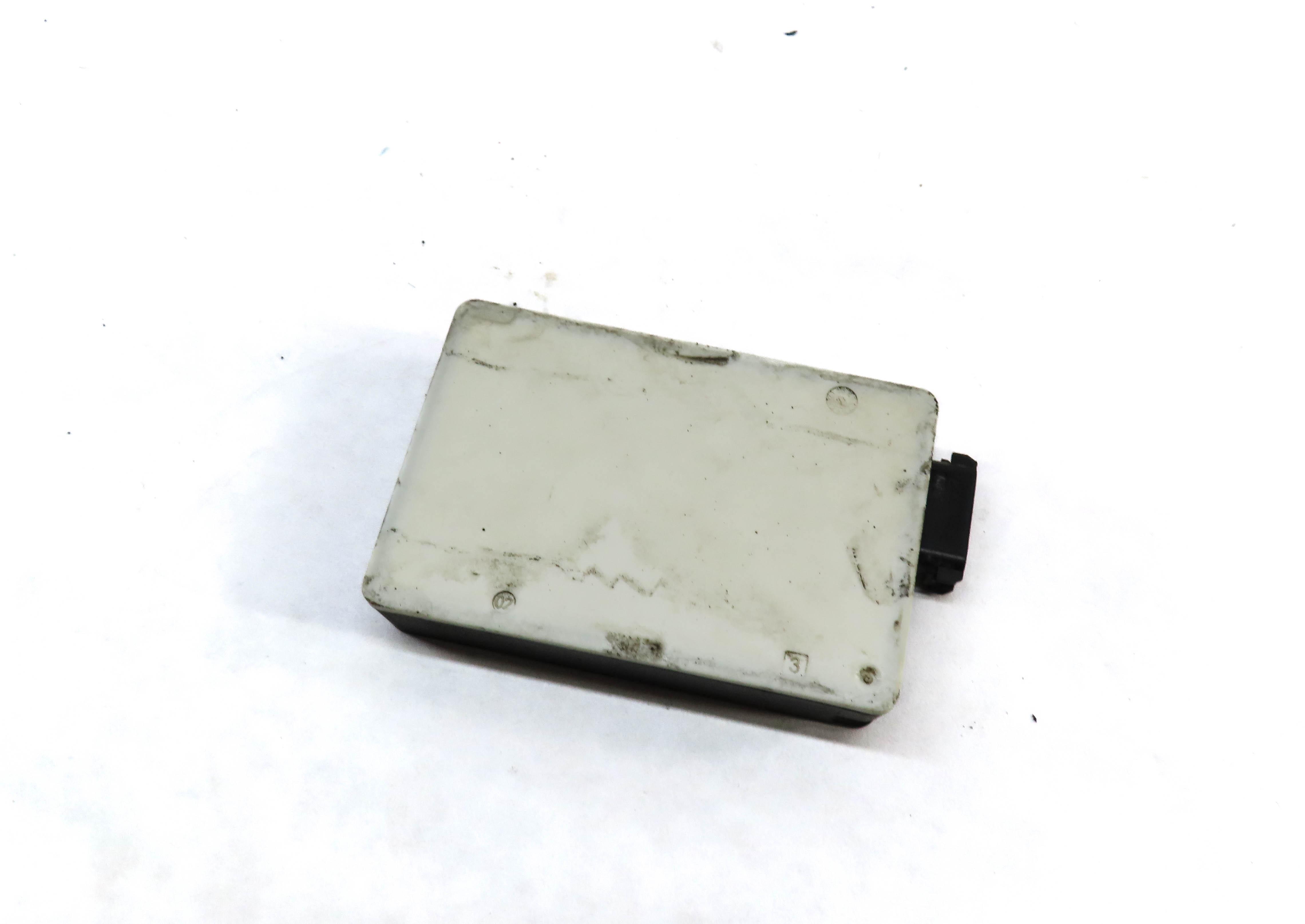 2014 MERCEDES E350 (W212) REAR BLIND SPOT RADAR SENSOR MODULE — exact item pictured