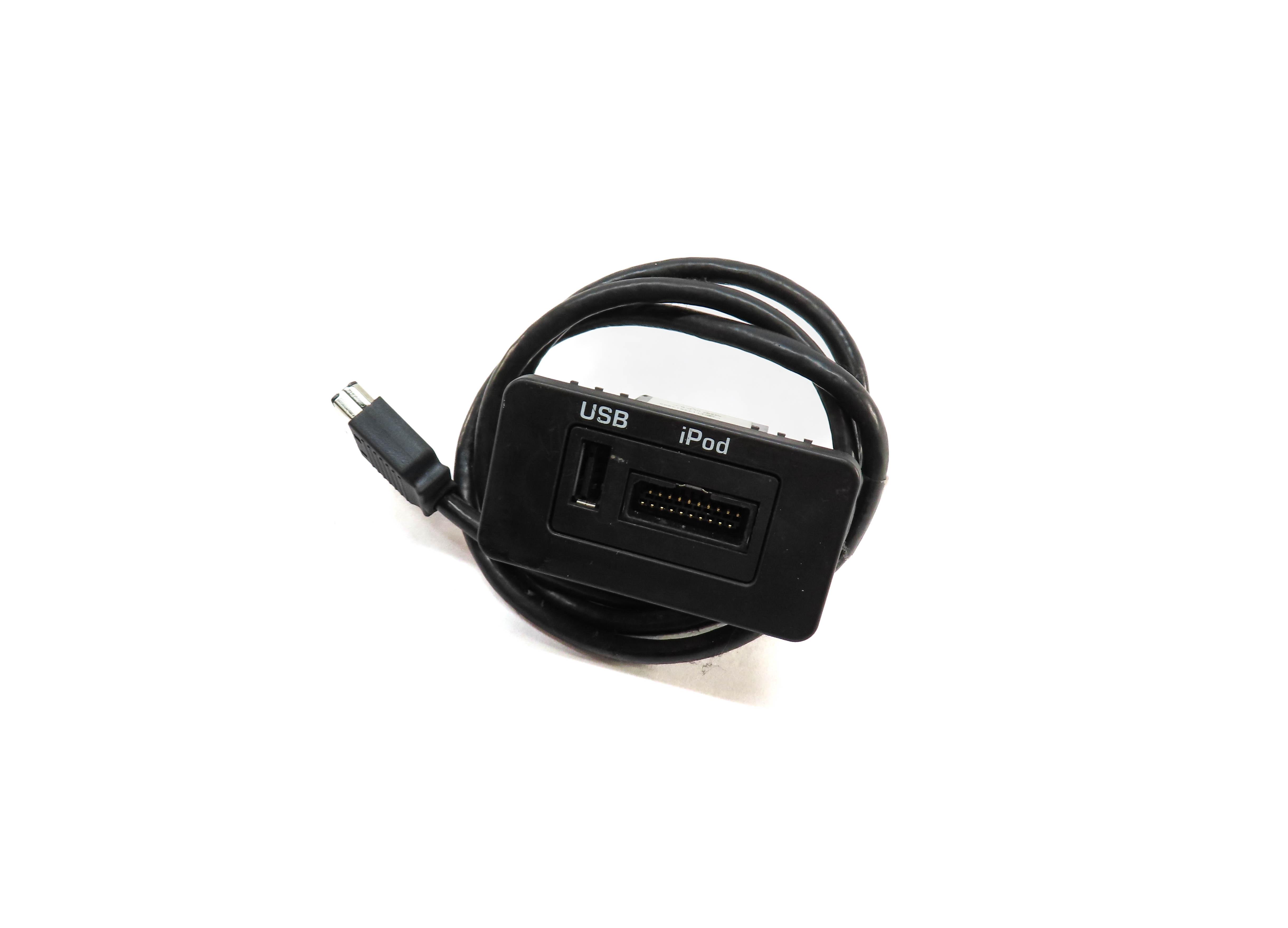 2012 RANGE ROVER (L322) RADIO STEREO AUXILIARY AUX USB iPOD INPUT PANEL w/ CABLE — exact item pictured