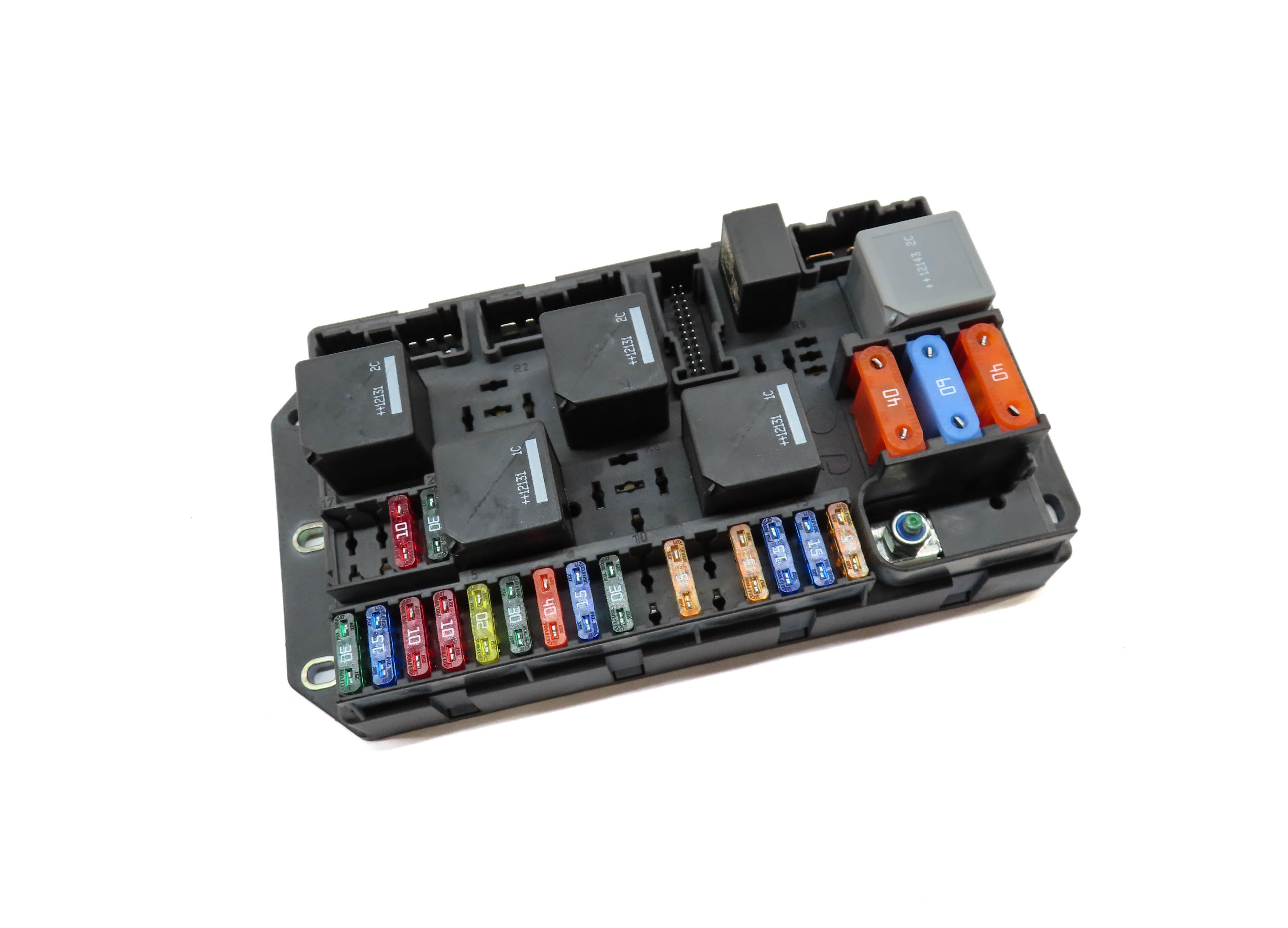 2012 RANGE ROVER (L322) REAR TRUNK FUSE RELAY JUNCTION BOX BH4214N030AA — exact item pictured