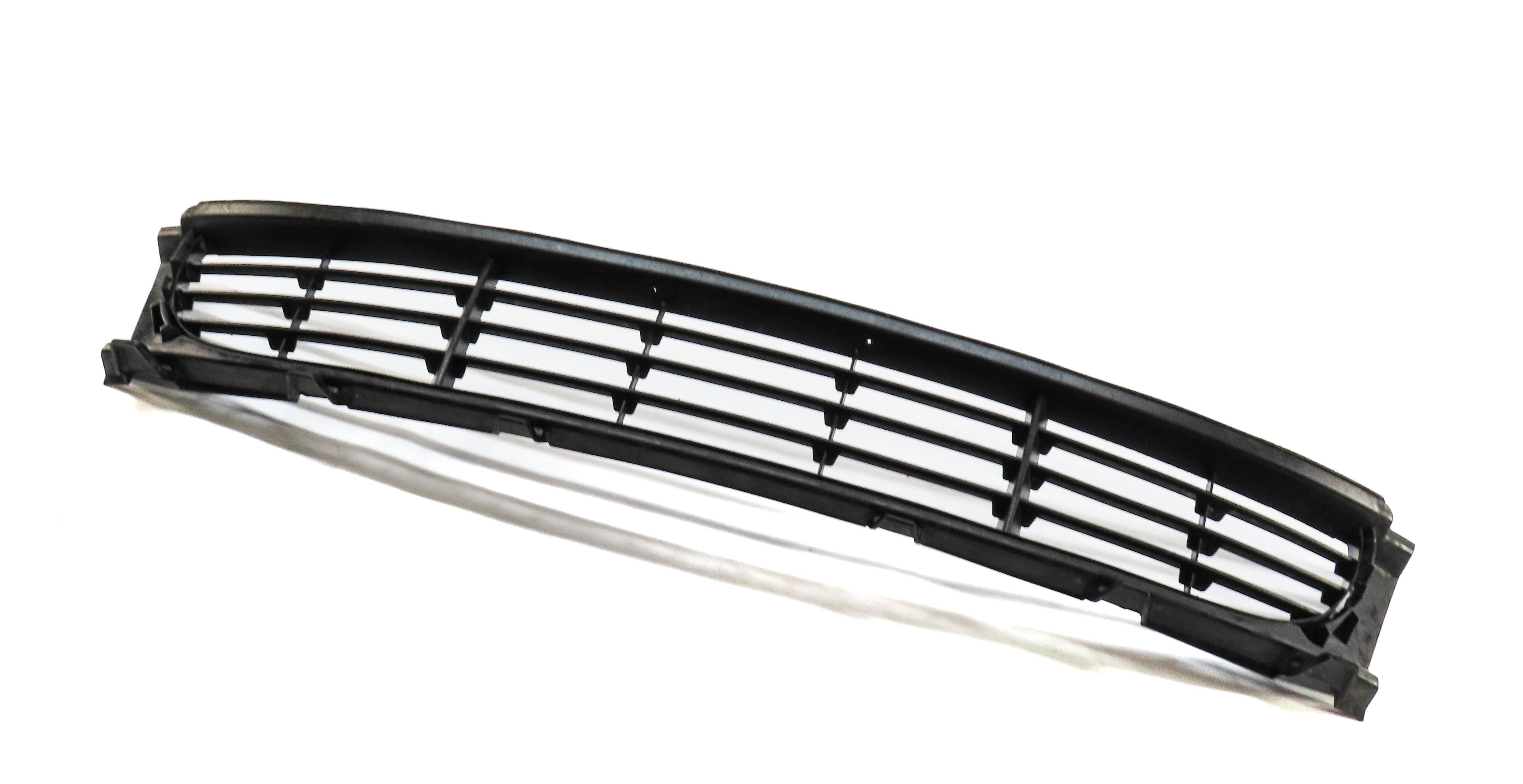 10-13 PORSCHE PANAMERA (970 G1) FRONT LOWER CENTER BUMPER AIR VENT GRILLE TRIM — exact item pictured