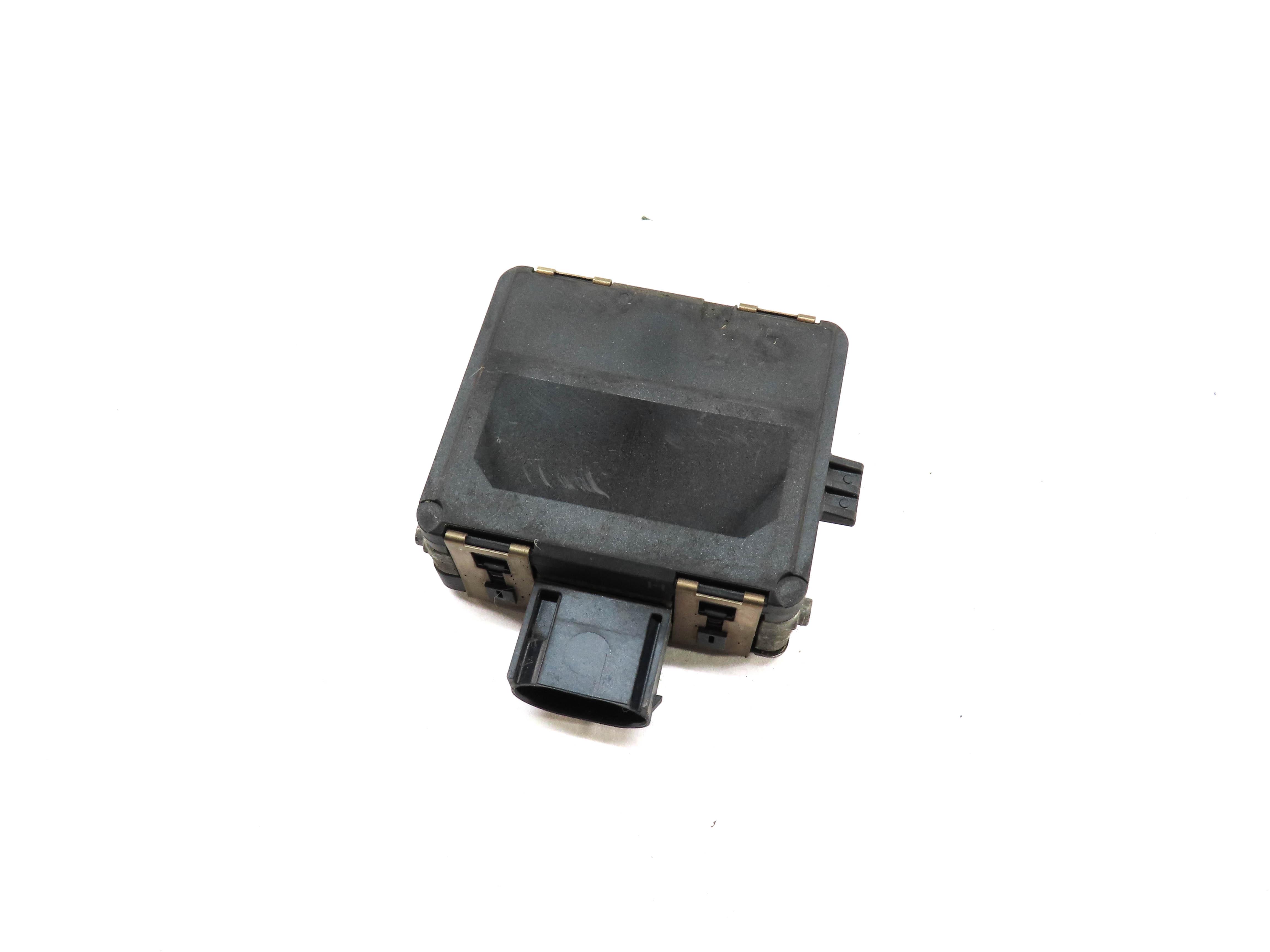 2017 AUDI Q7 (4M) BLIND SPOT ALERT CONTROL MODULE 4M0907590 — exact item pictured