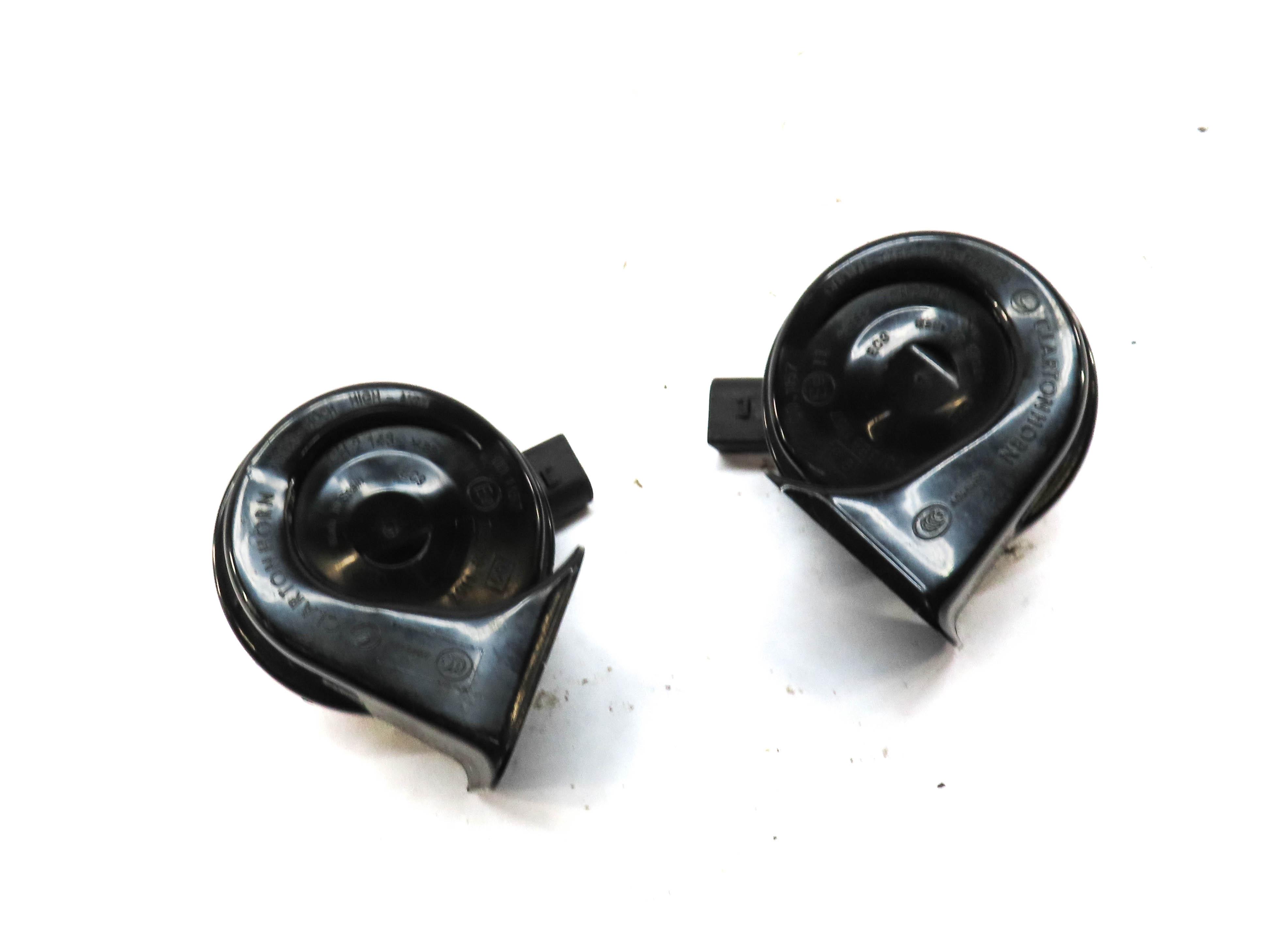 2017-2022 AUDI Q7 (4M) HIGH & LOW TONE SAFETY HORN SET-2 — exact item pictured