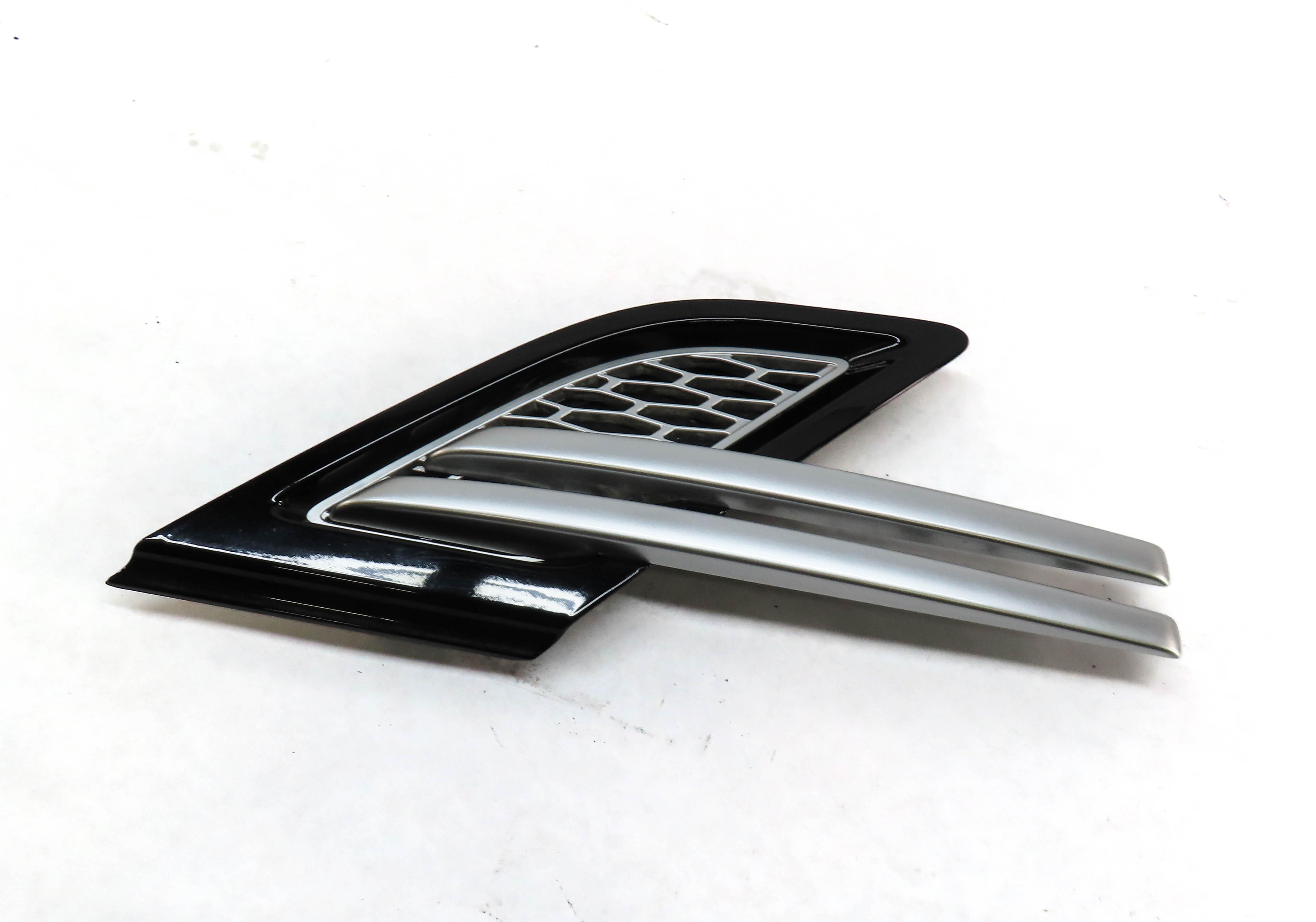 2015 RANGE ROVER SPORT (L494) FRONT RIGHT PASSENGER FENDER AIR VENT GRILLE — exact item pictured