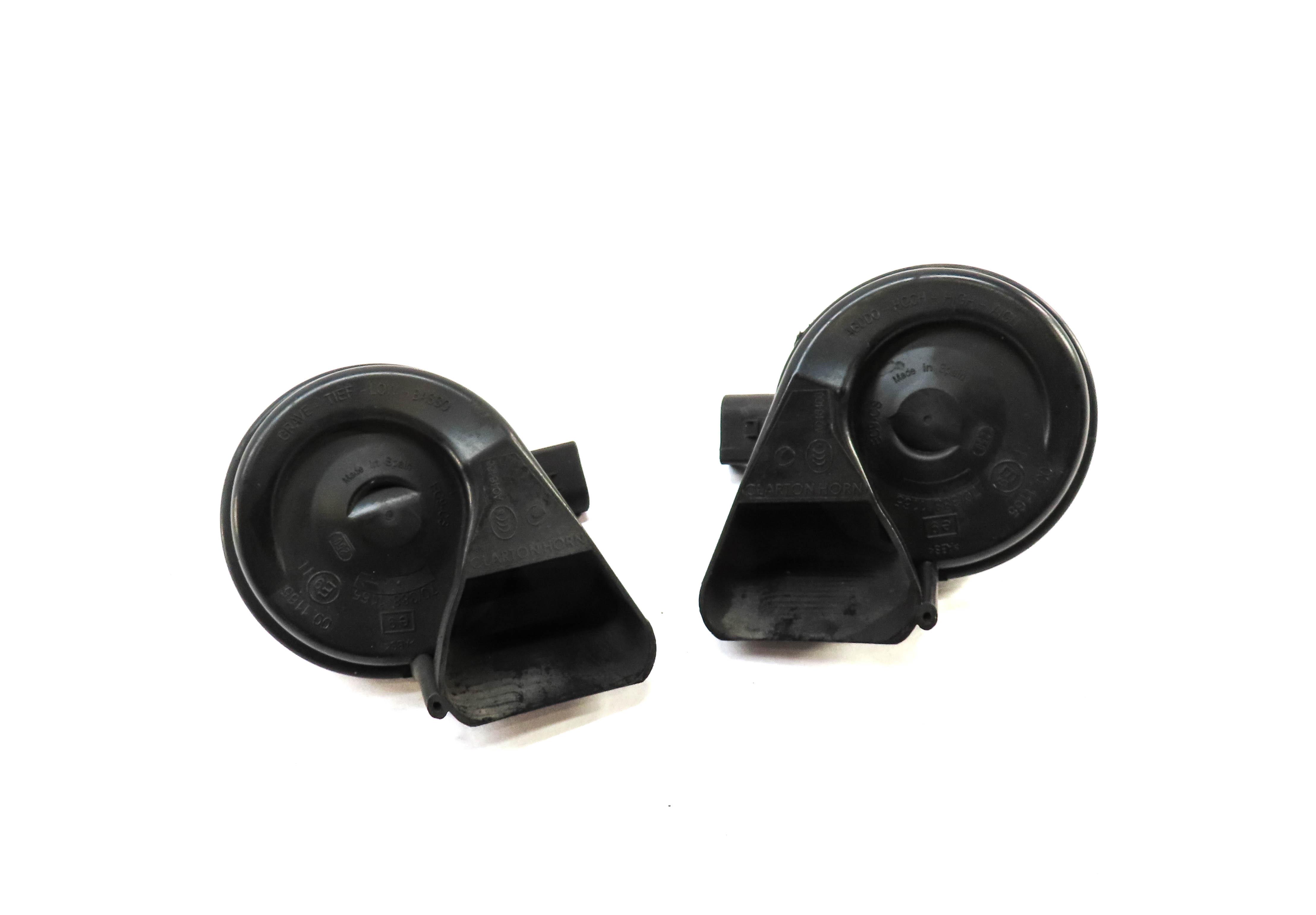 2007-2015 AUDI Q7 R8 (4L 4S) HIGH & LOW TONE HORN SET-2 — exact item pictured