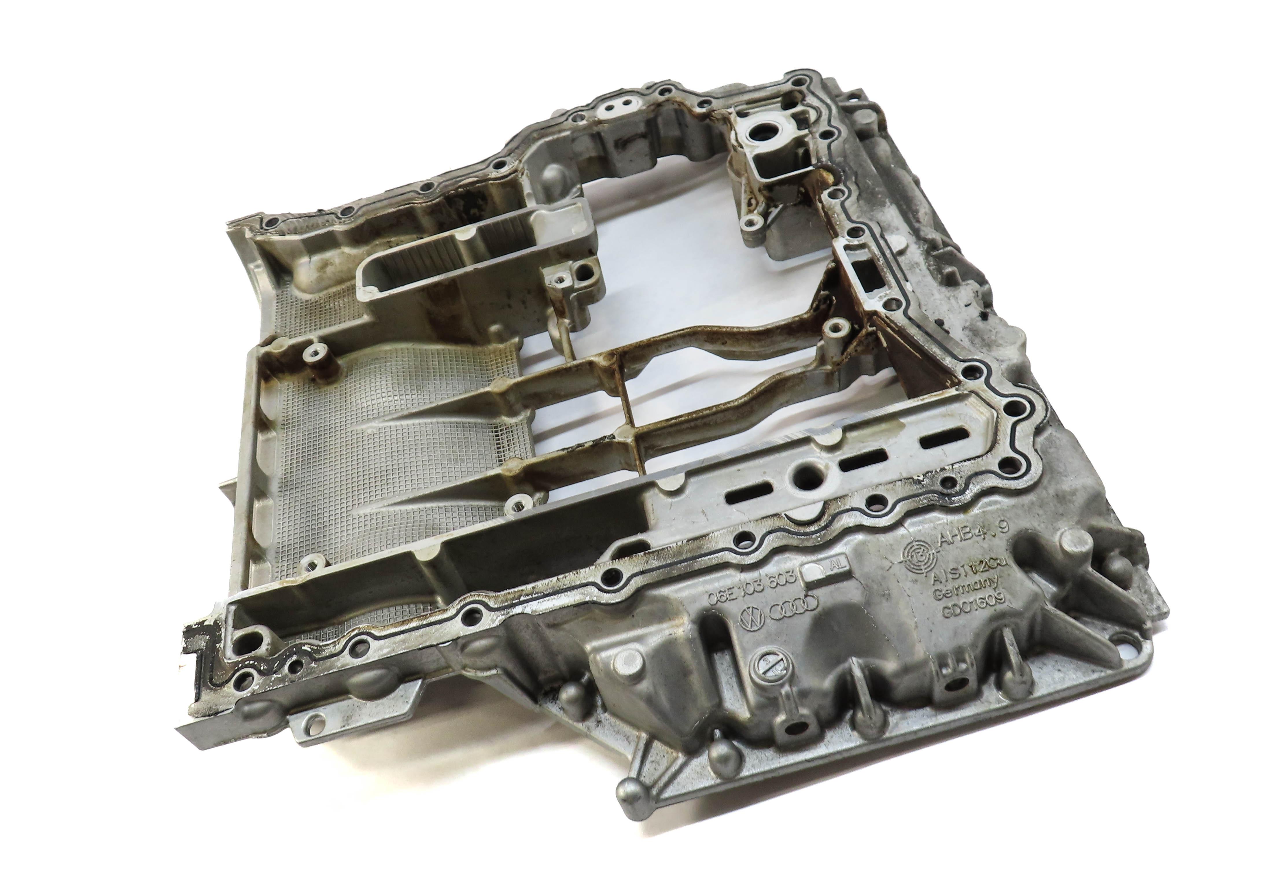 2015 AUDI Q7 (4L) 3.0L CTWB SUPERCHARGED ENGINE UPPER OL PAN CRADLE — exact item pictured
