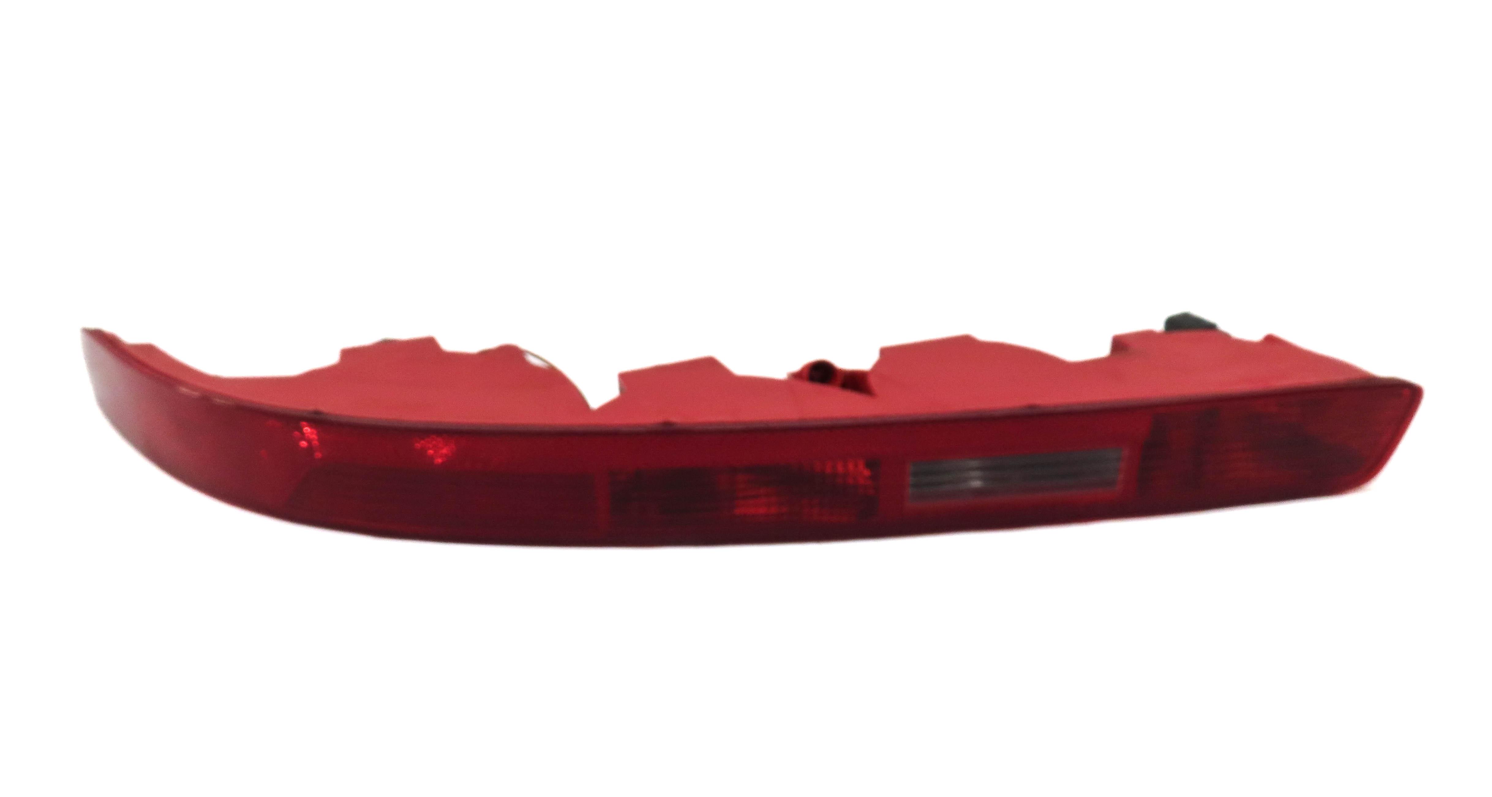 2007-2015 AUDI Q7 (4L) RIGHT PASSENGER REAR BUMPER LOWER TAILLIGHT LIGHT LAMP — exact item pictured