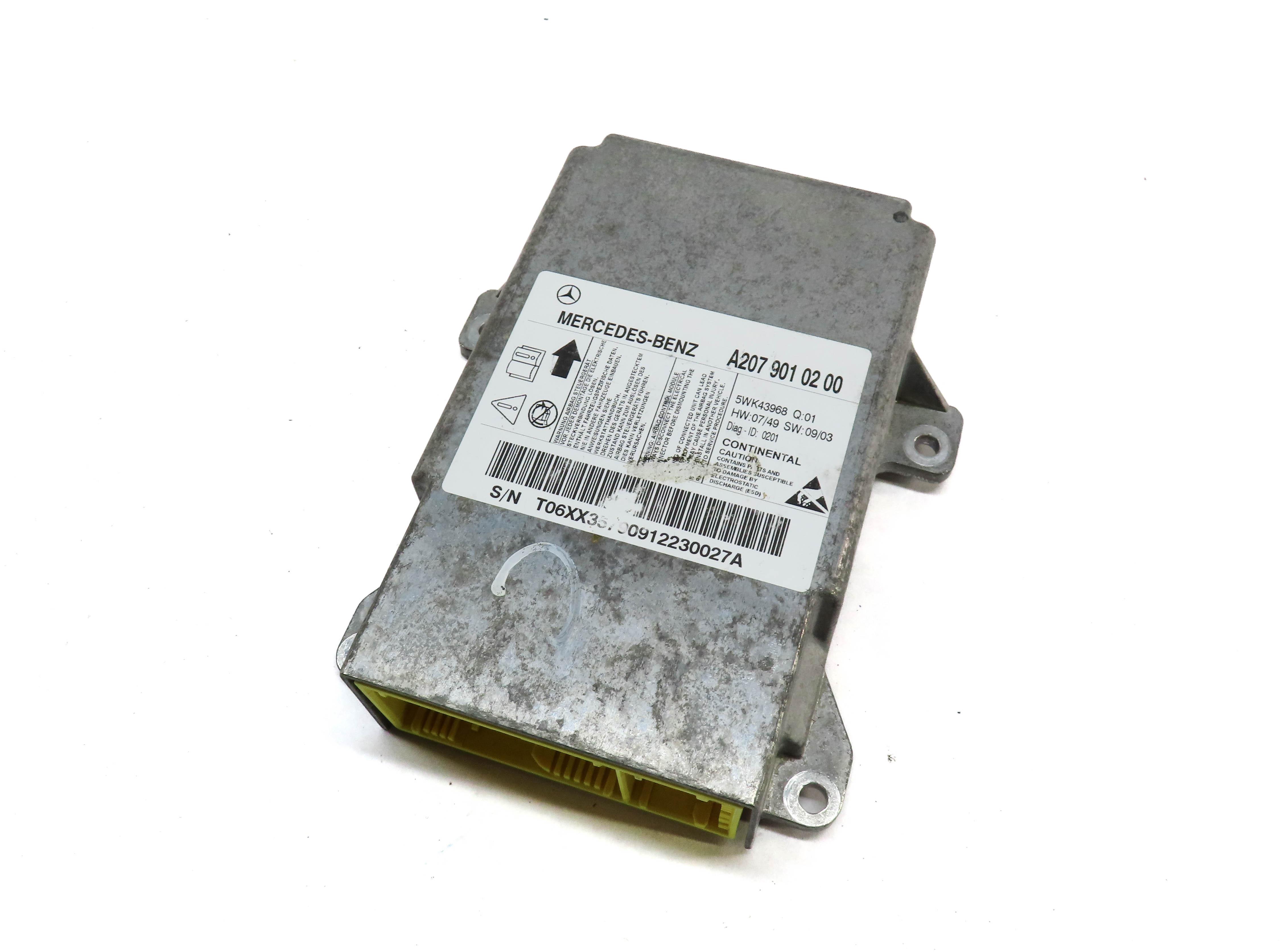 2010-2013 MERCEDES BENZ E350 E550 (C207) COUPE - SRS BAG CONTROL MODULE — exact item pictured