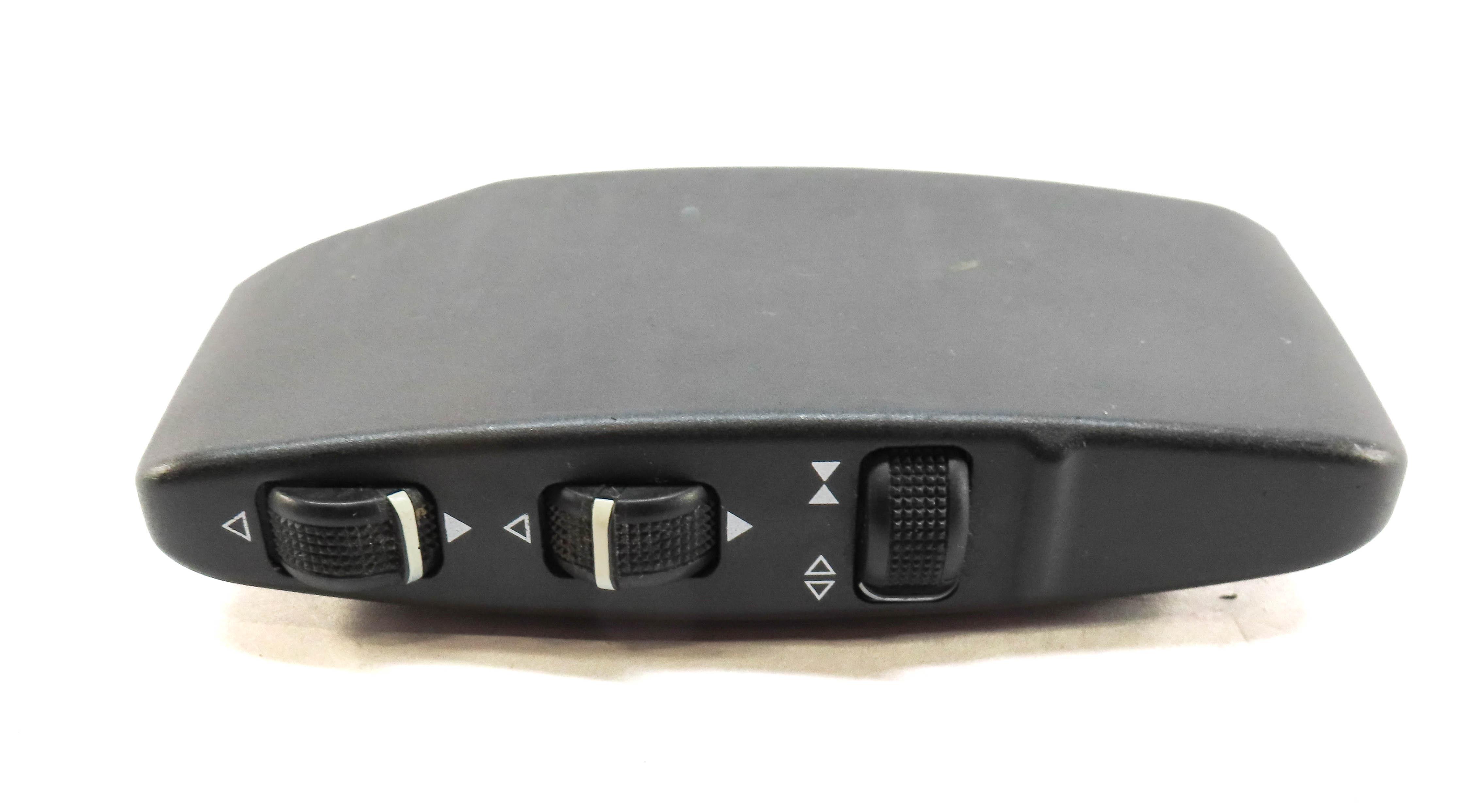 2010 MERCEDES E350 (C207) RIGHT PASSENGER SEAT CONTROL VALVE SWITCH PANEL BLACK — exact item pictured