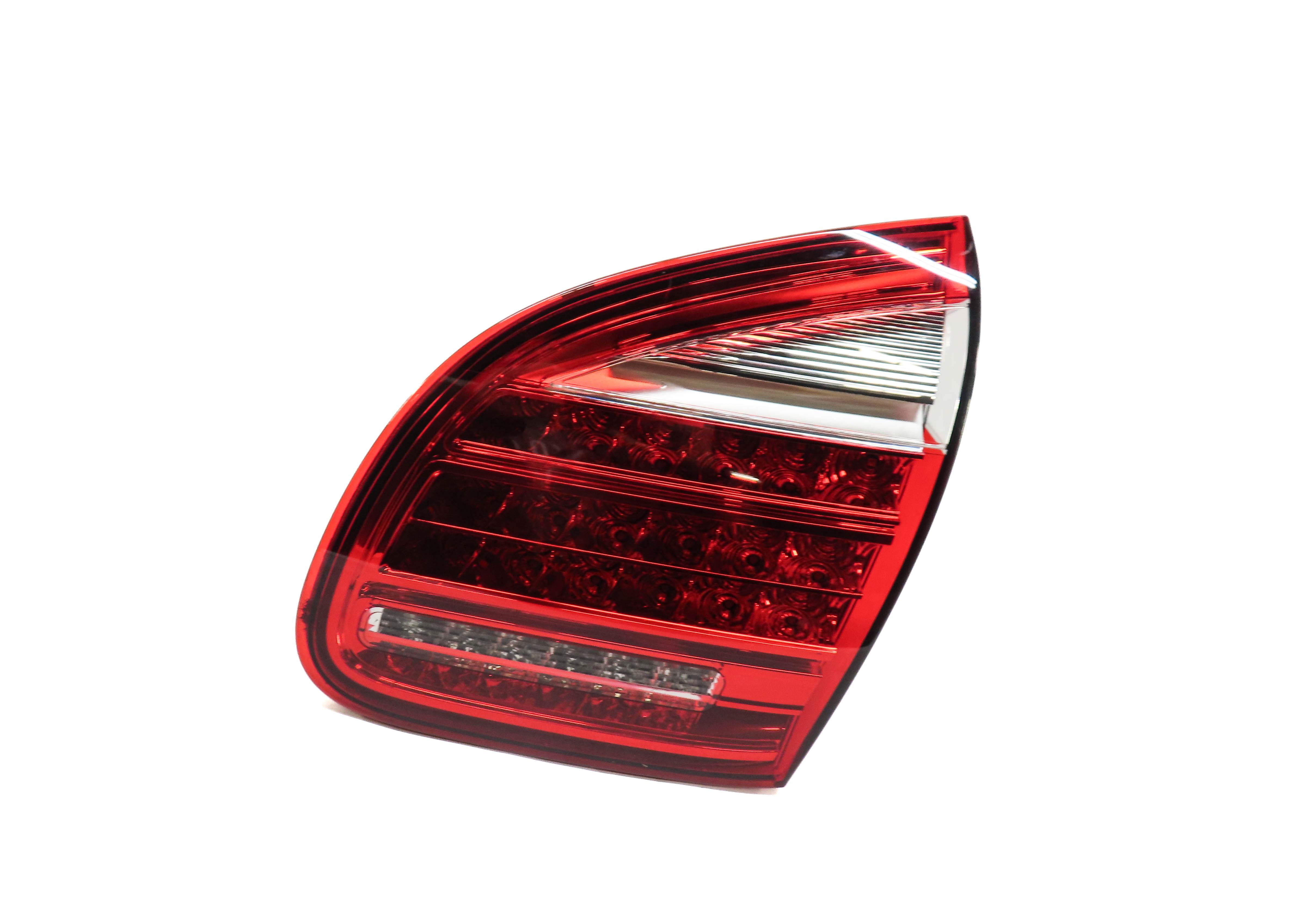 2011-2014 PORSCHE CAYENNE (958) RIGHT PASSENGER INNER TRUNK TAILLIGHT LIGHT LAMP — exact item pictured