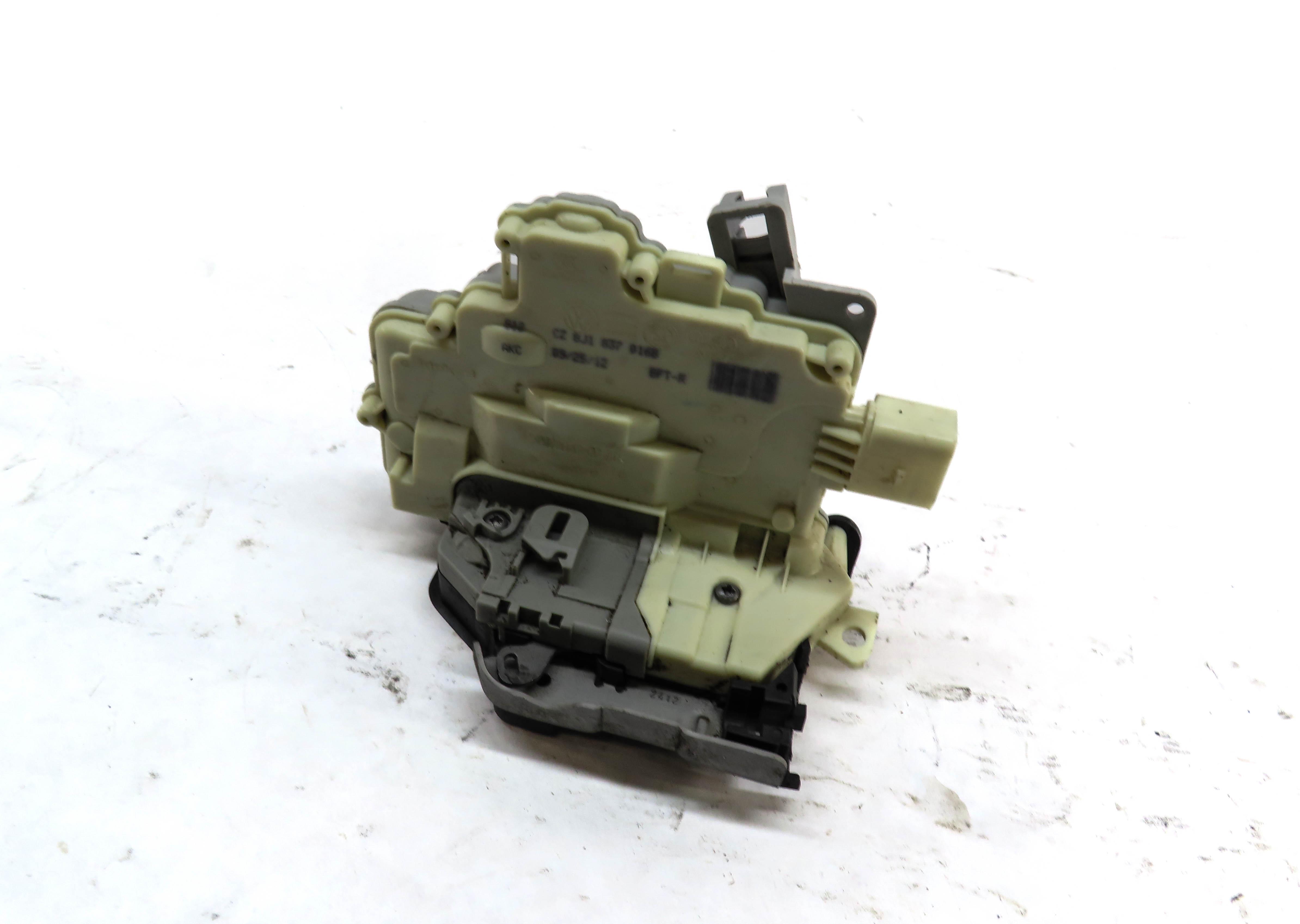 2011-2018 PORSCHE CAYENNE (958) FRONT RIGHT PASSENGER DOOR LOCK LATCH ACTUATOR — exact item pictured