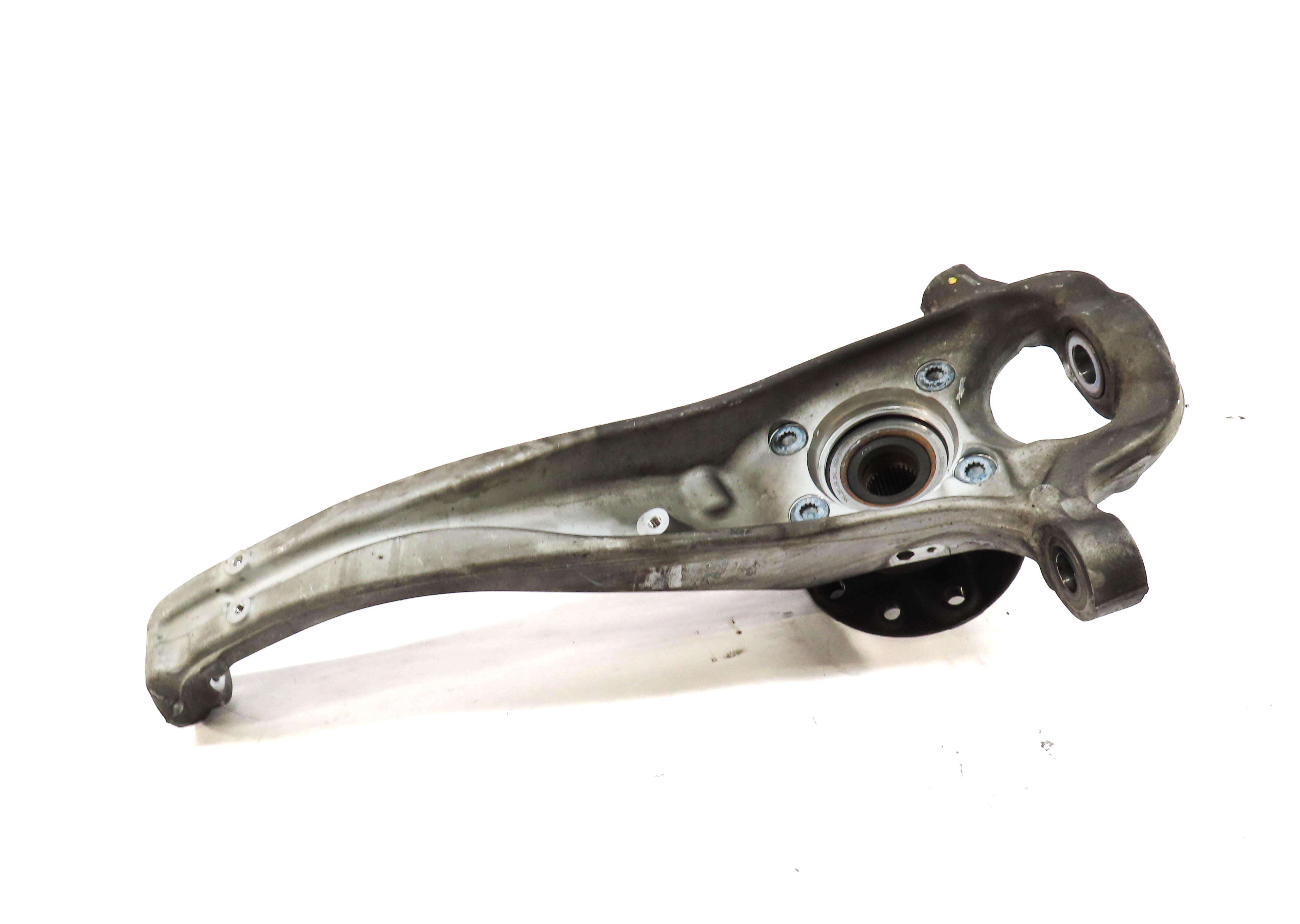 2011-2018 PORSCHE CAYENNE (958) LEFT FRONT DRIVER SPINDLE KNUCKLE WHEEL HUB — exact item pictured