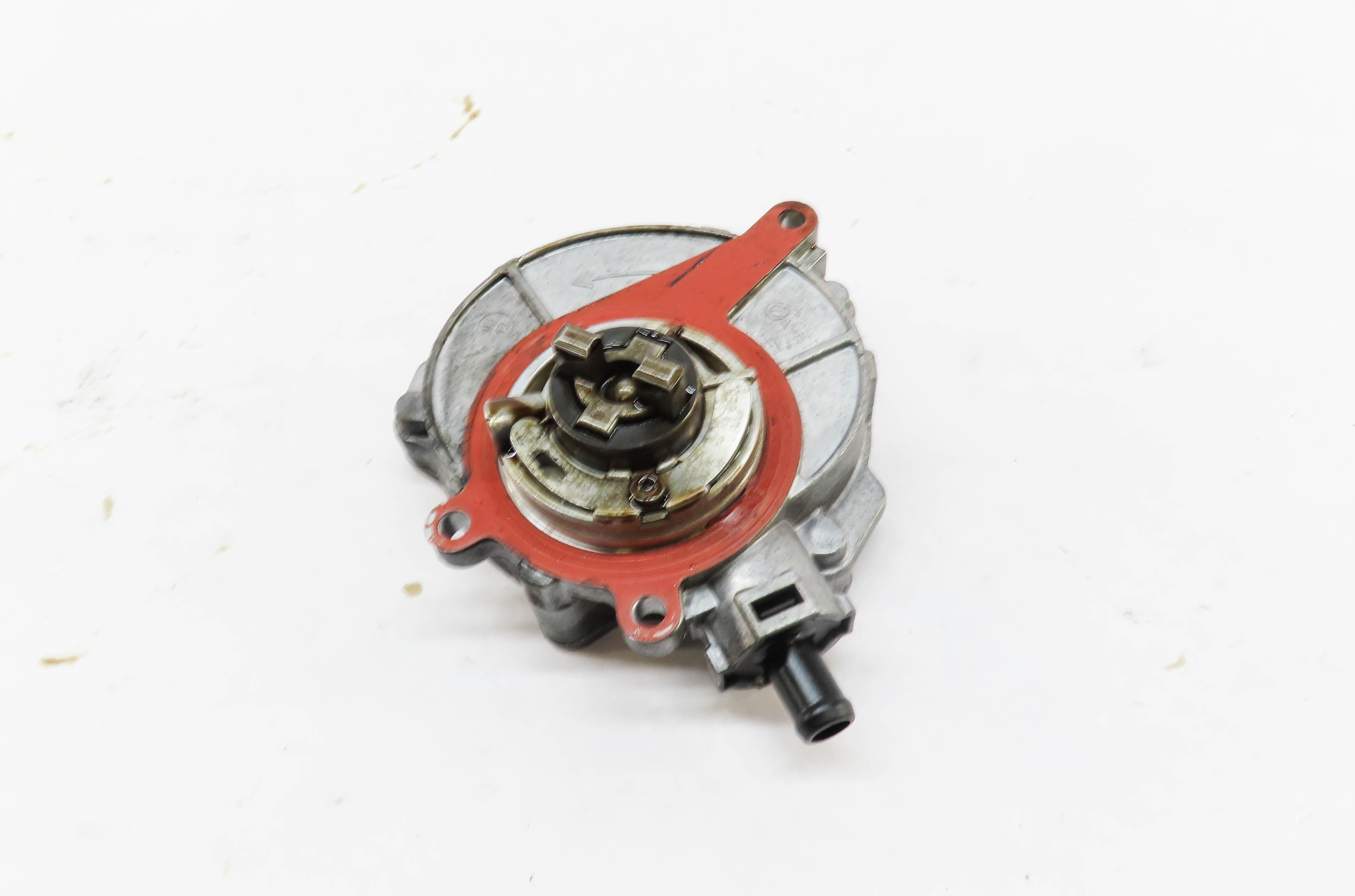 2013 AUDI Q7 (4L) 3.0L ENGINE (CTWB) BRAKE VACUUM PUMP 06E145100R — exact item pictured