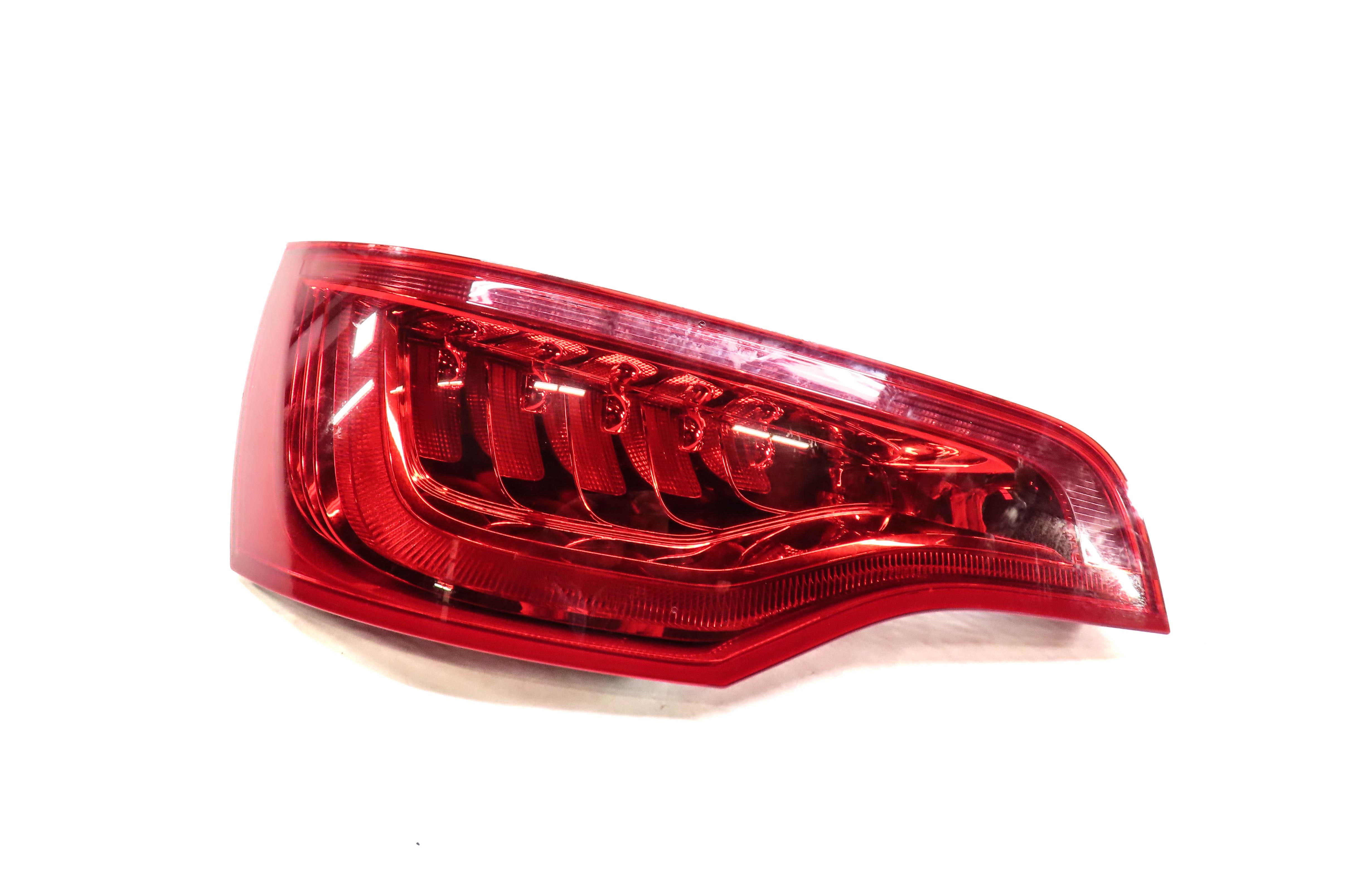 2010-2015 AUDI Q7 (4L) LEFT DRIVER REAR TAILLIGHT BRAKE LIGHT LAMP (LED) — exact item pictured