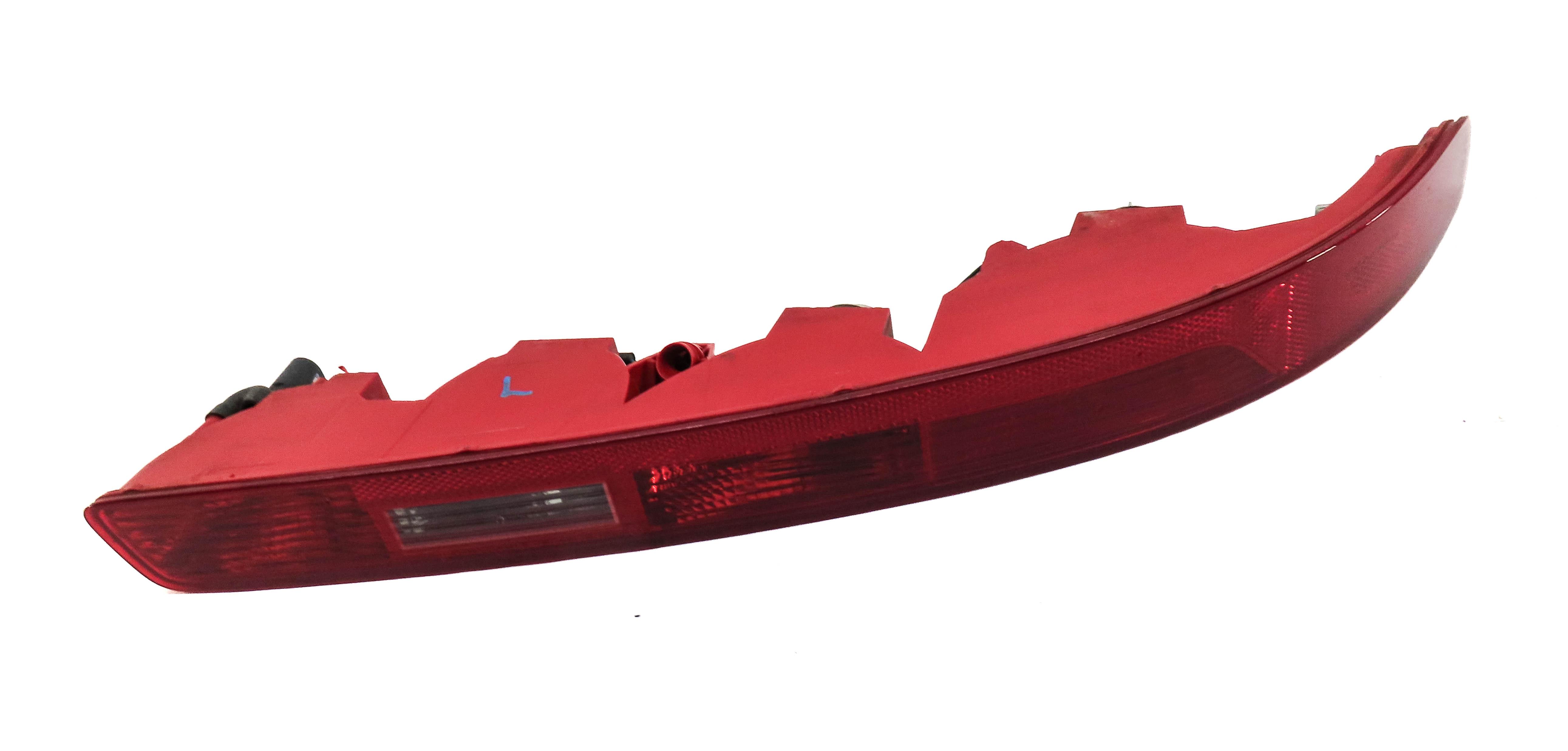 2007-2015 AUDI Q7 (4L) LEFT DRIVER REAR BUMPER LOWER TAILLIGHT LIGHT LAMP — exact item pictured