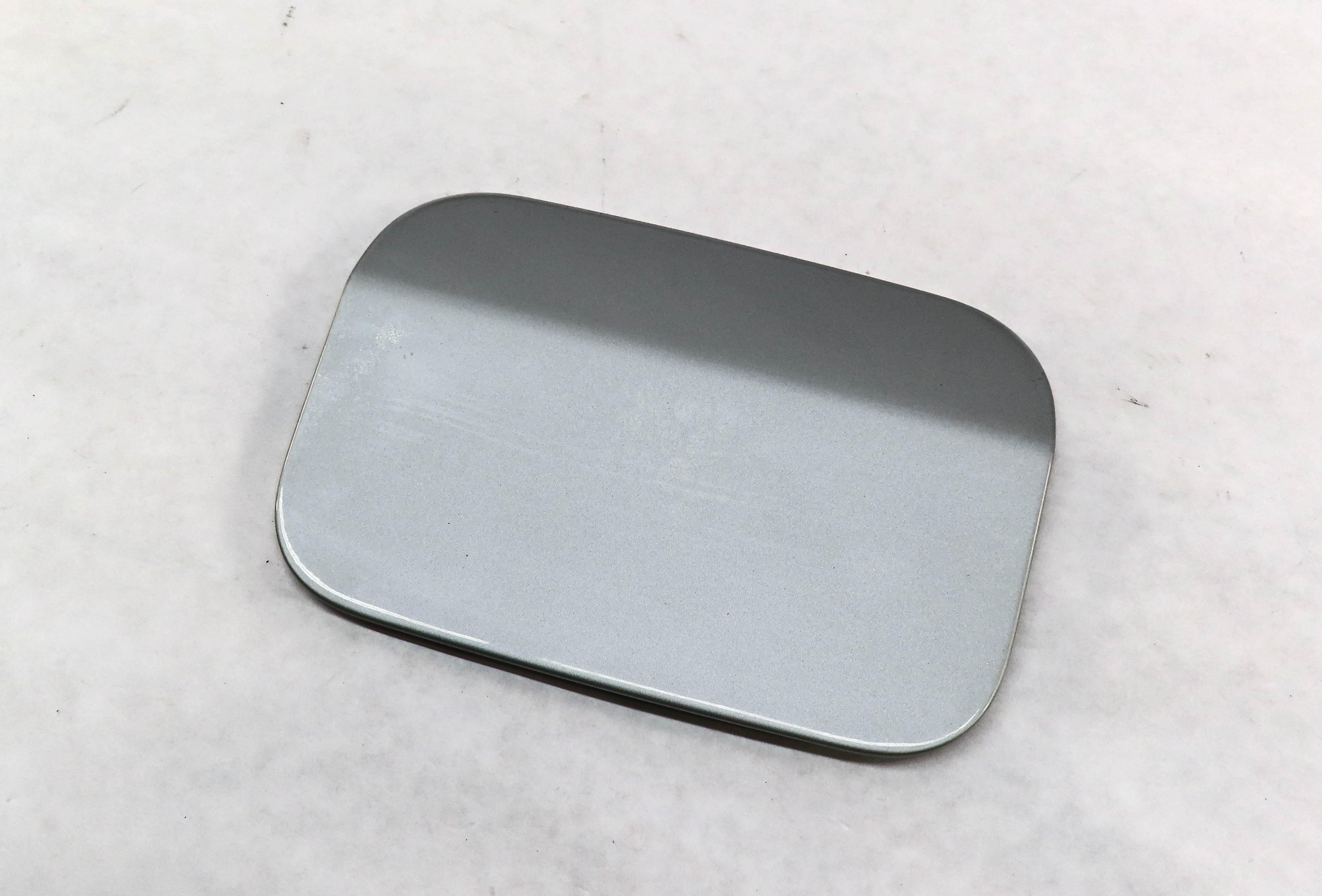 04-10 BMW 525i 528i 530i 535i 545i 550i M5 (E60) FUEL TANK FILLER DOOR (SILVER) — exact item pictured