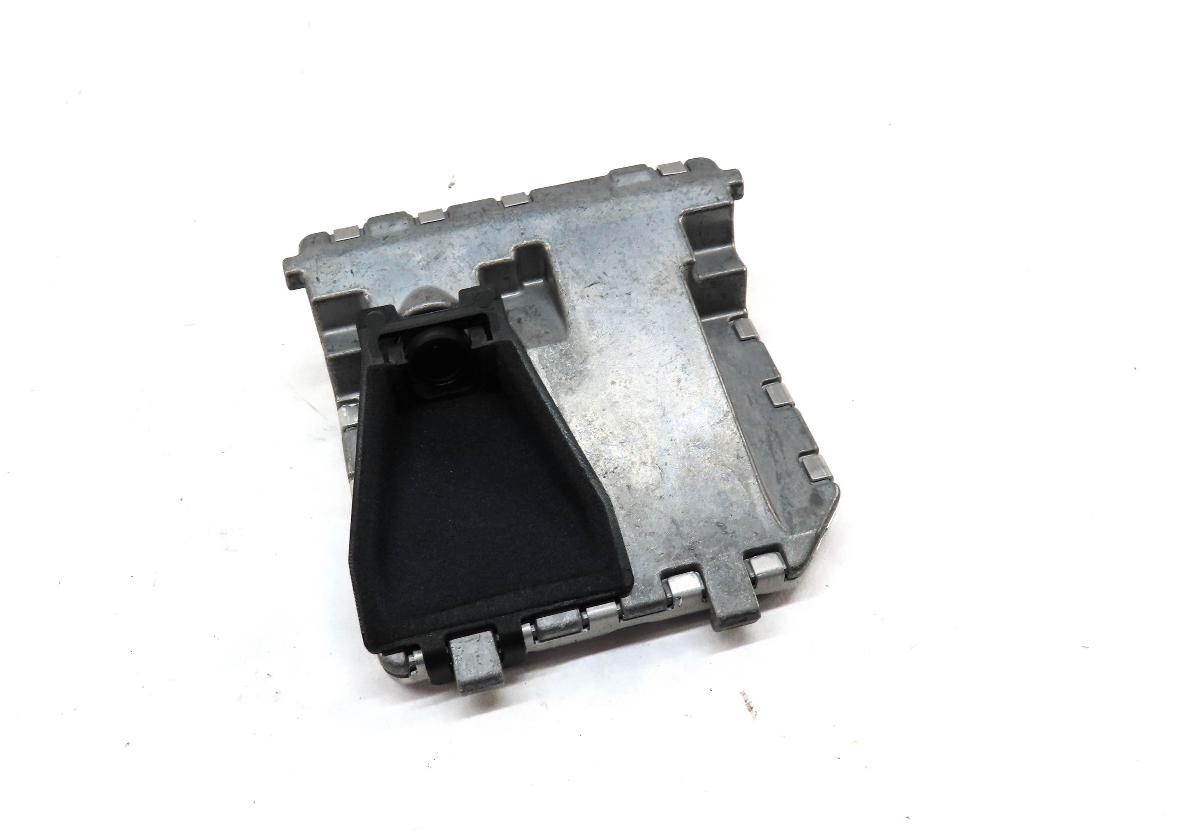 12-16 MERCEDES C CL E GL GLK ML S SL CLS (W204 W207 W212) LANE DEPARTURE CAMERA — exact item pictured