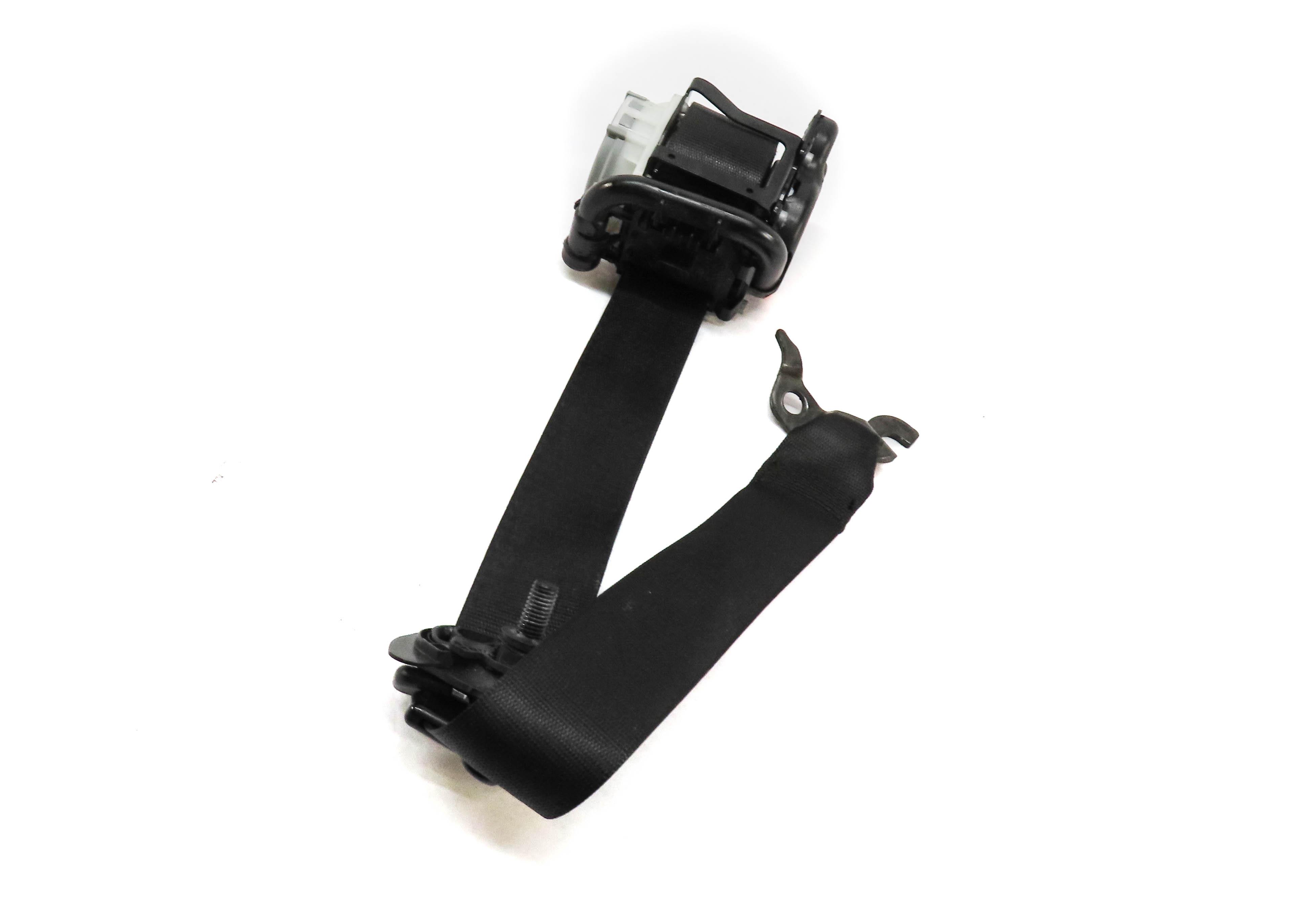 11-18 BMW X3 X4 (F25 F26) LEFT FRONT DRIVER SEATBELT BUCKLE RETRACTOR (BLACK) — exact item pictured