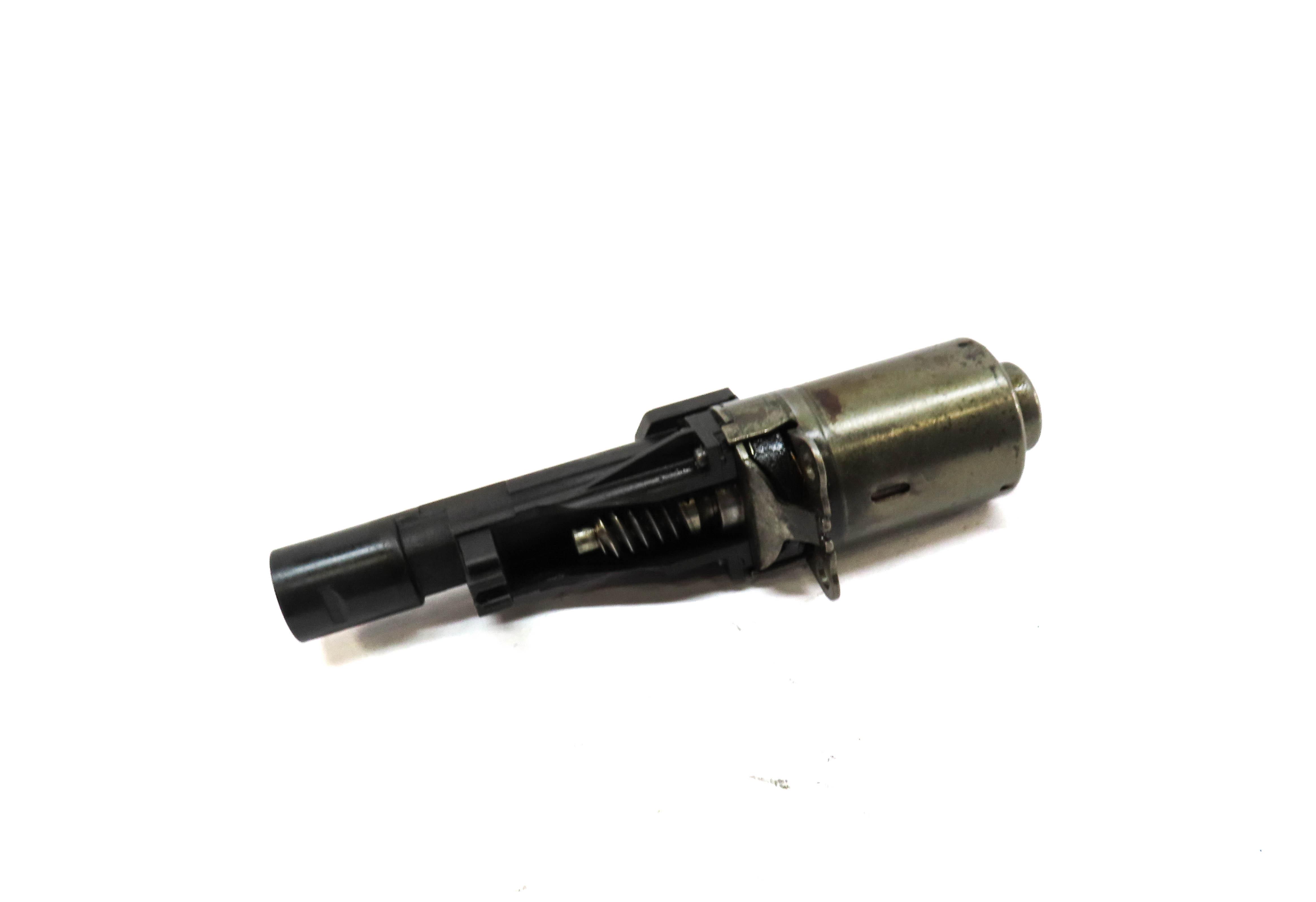 2011 BMW X3 (F25) 3.0L TURBO (N55) ENGINE ECCENTRIC CAMSHAFT ACTUATOR 7603979 — exact item pictured