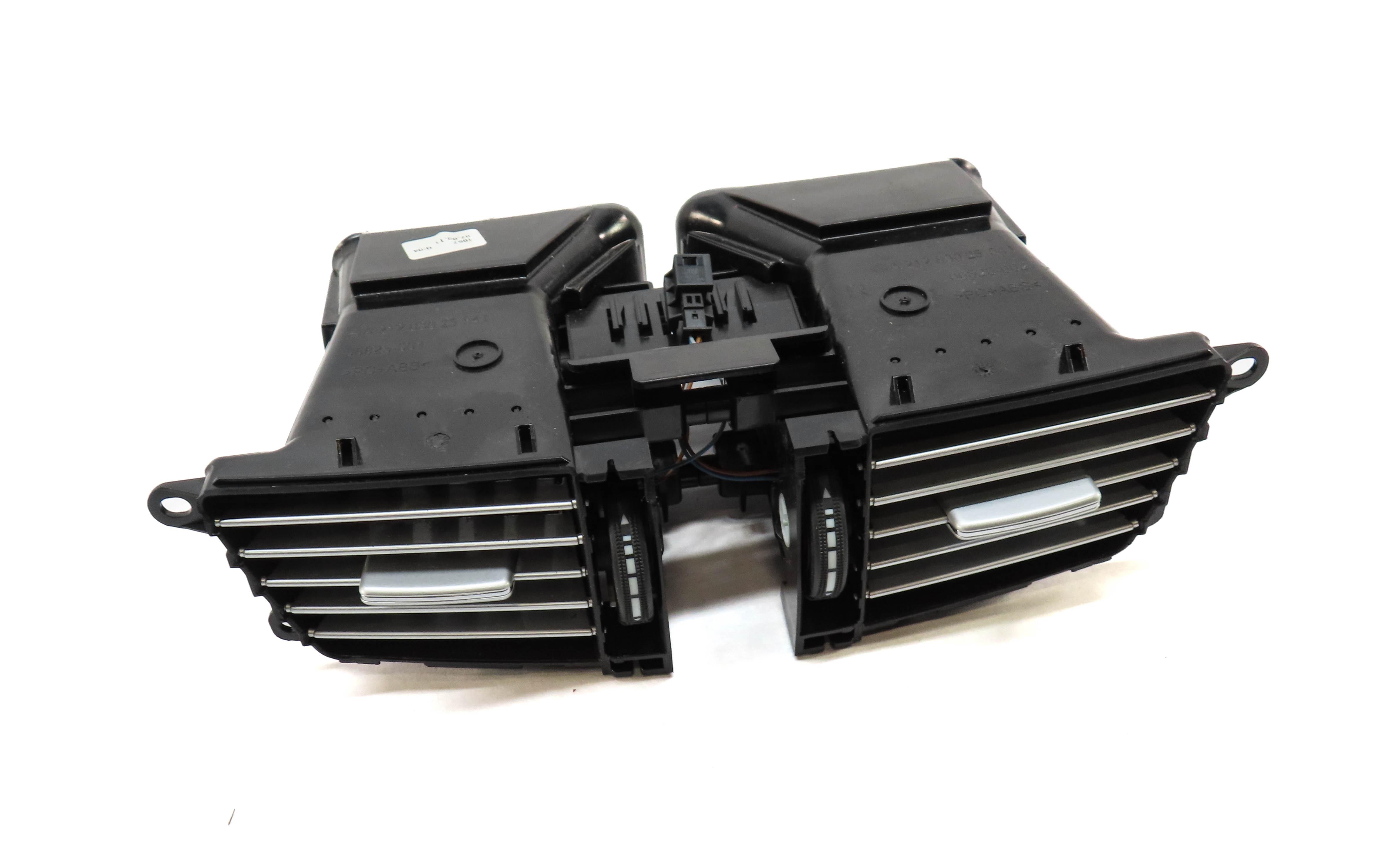 2012 MERCEDES E350 SEDAN (W212) FRONT CENTER DASH DUAL HVAC A/C HEATER AIR VENT — exact item pictured