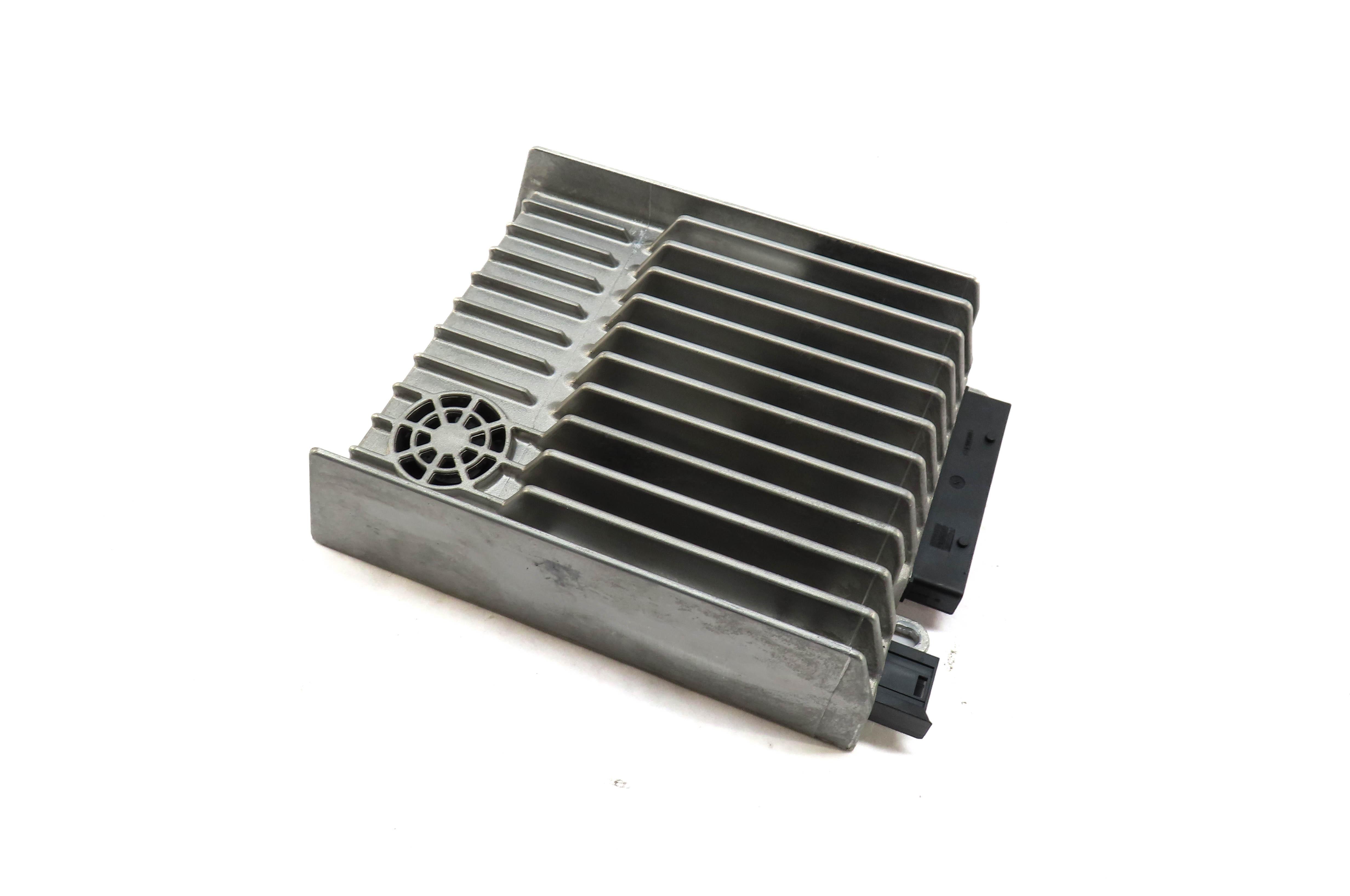 08-13 MERCEDES C300 C350 C63 E350 E550 E63 GLK3450 CLS550 HARMAN AUDIO AMPLIFIER — exact item pictured