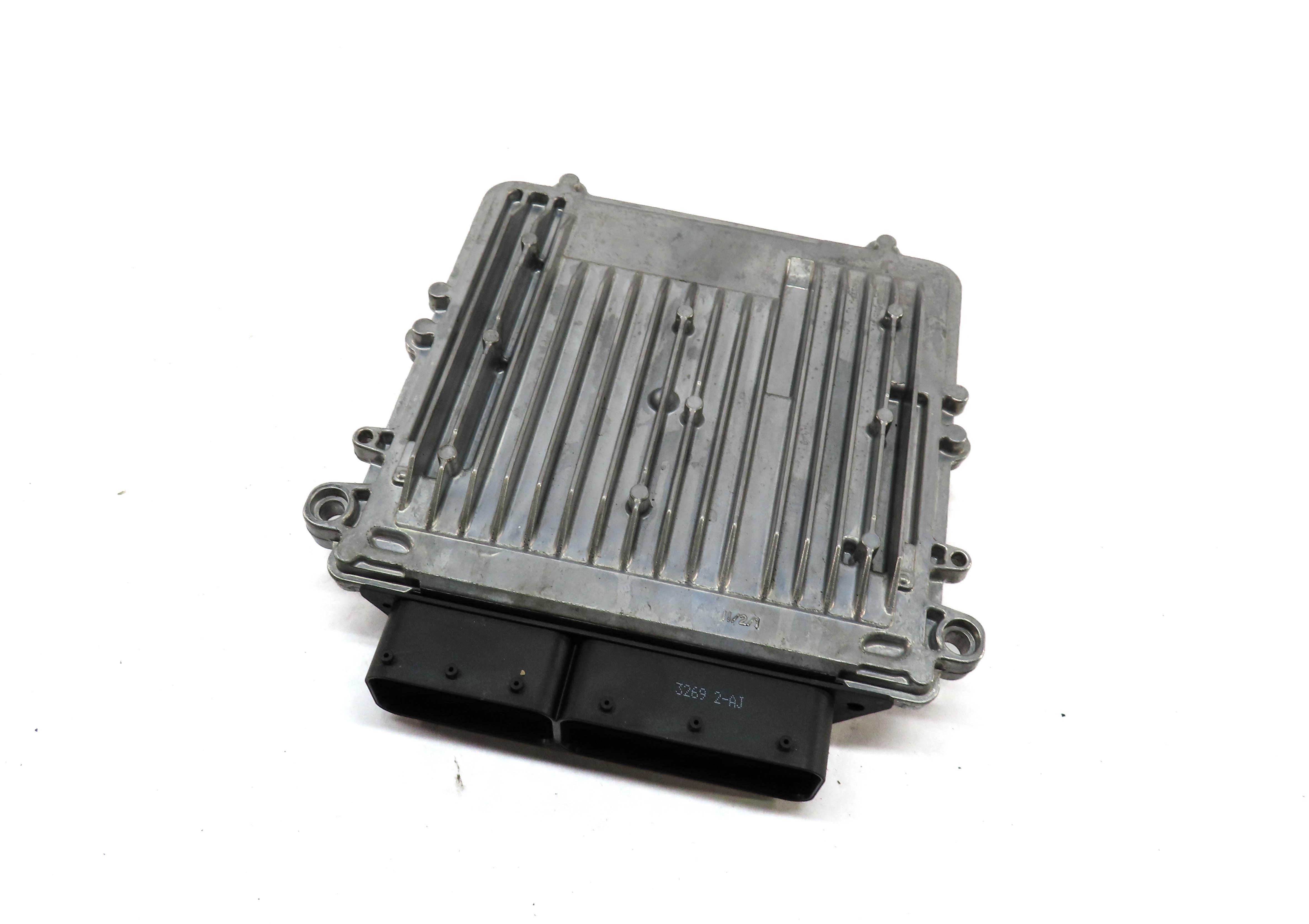 10-12 MERCEDES E GL ML R (W164 W212 W251 X164) 3.0L DIESEL ENGINE CONTROL MODULE — exact item pictured