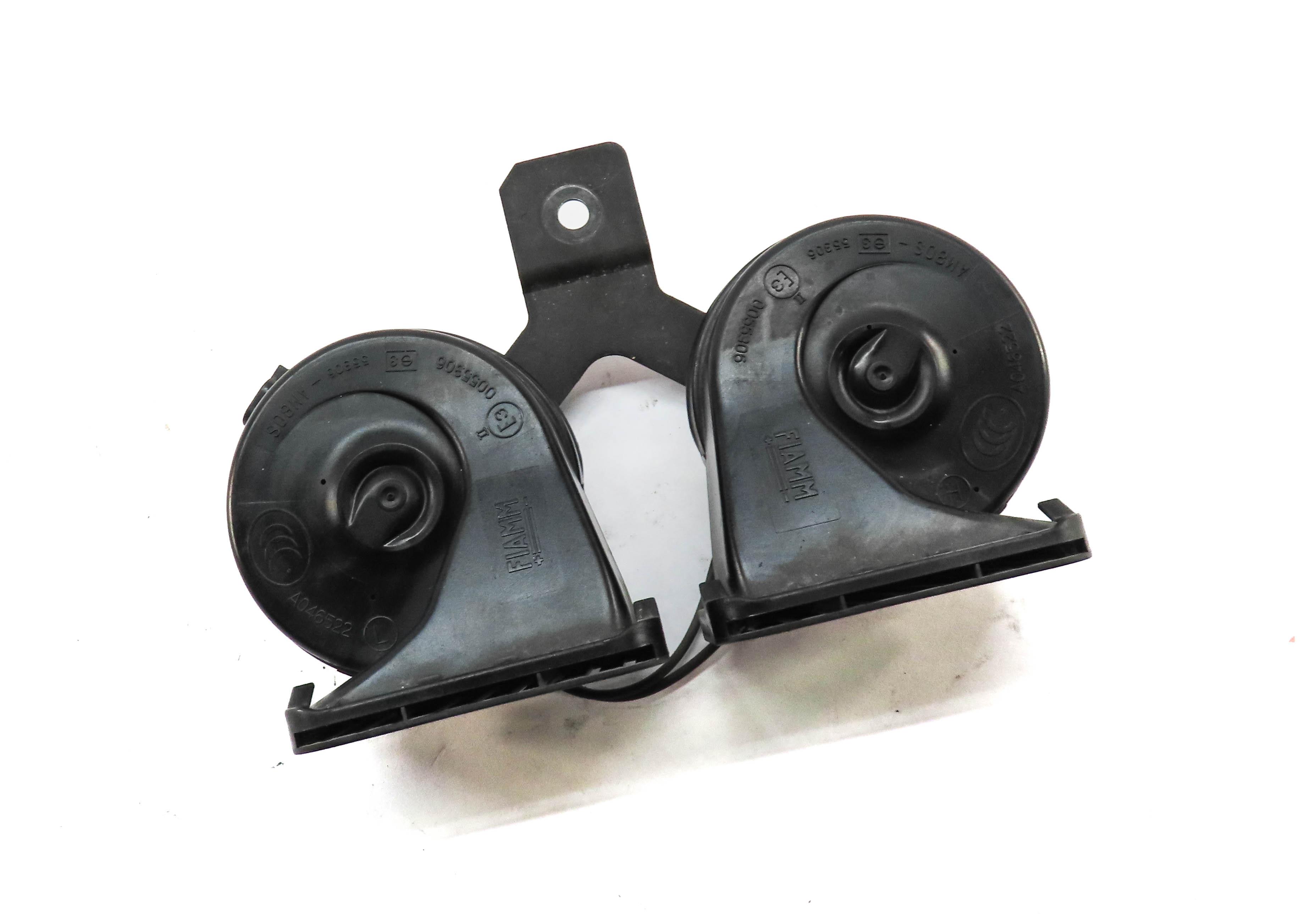 13-17 DISCOVERY SPORT RANGE ROVER EVOQUE (L538 L550) HIGH & LOW TONE HORN SET — exact item pictured