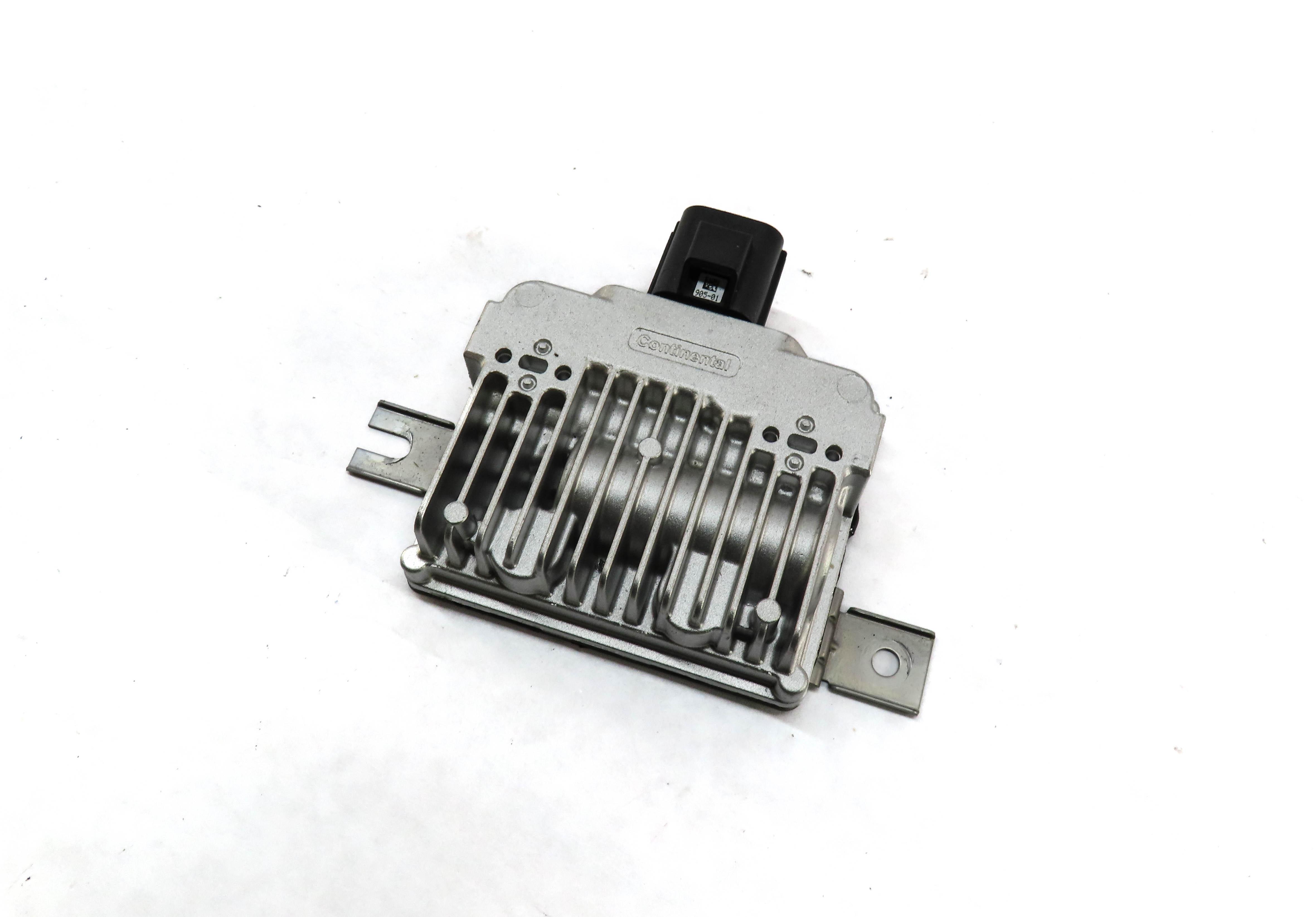 2010-2015 LR2 LR4 EVOQUE RANGE ROVER SPORT (L320 L538) FUEL PUMP CONTROL MODULE — exact item pictured