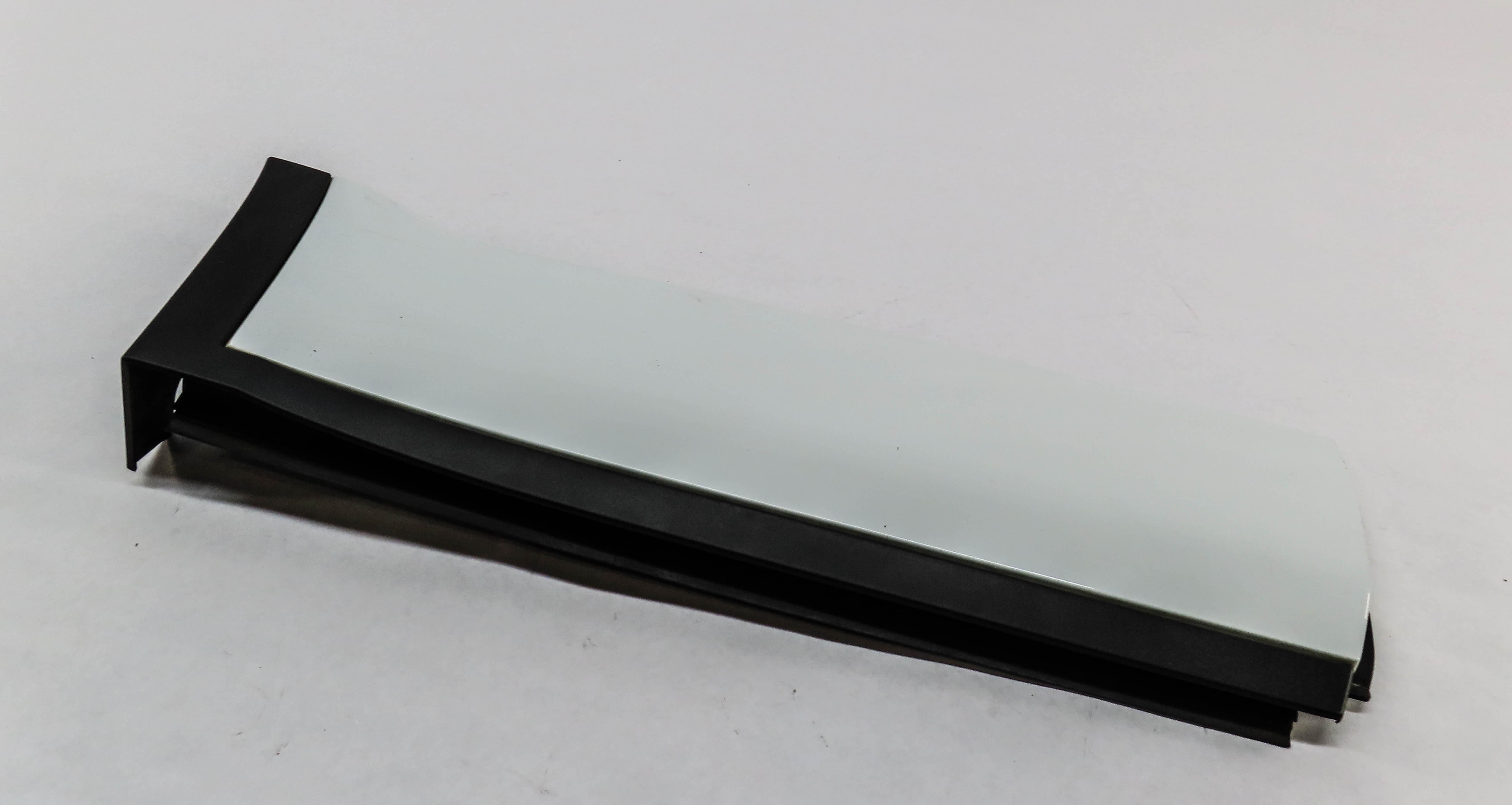 2012 LAND RANGE ROVER EVOQUE REAR RIGHT LOWER DOOR TRIM MOULDING (WHITE) — exact item pictured