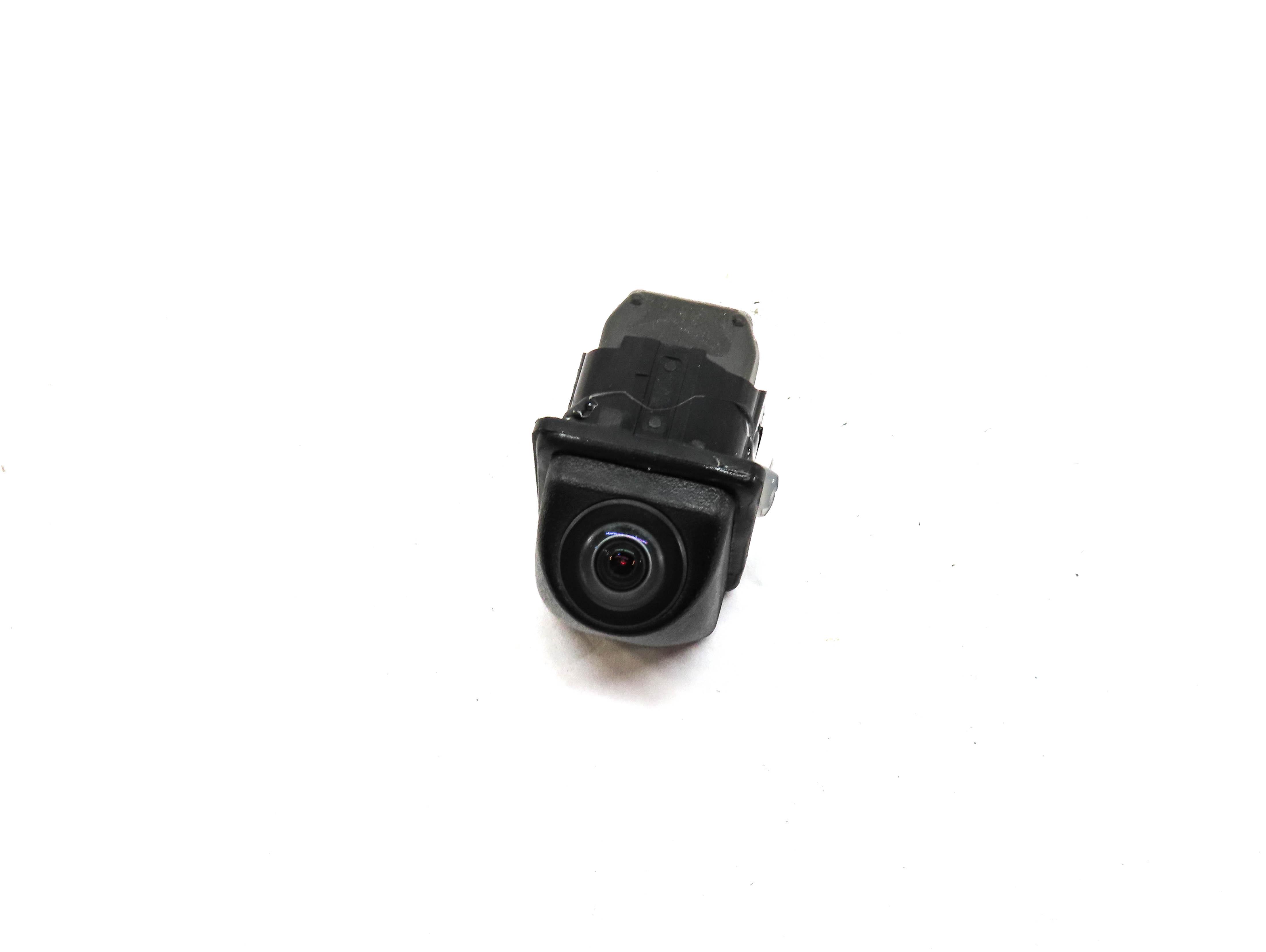 09-18 BMW 2 3 4 5 7 M5 X3 X5 X6 (F01 F07 F10 F15 F16 F30 F32) REARVIEW CAMERA — exact item pictured