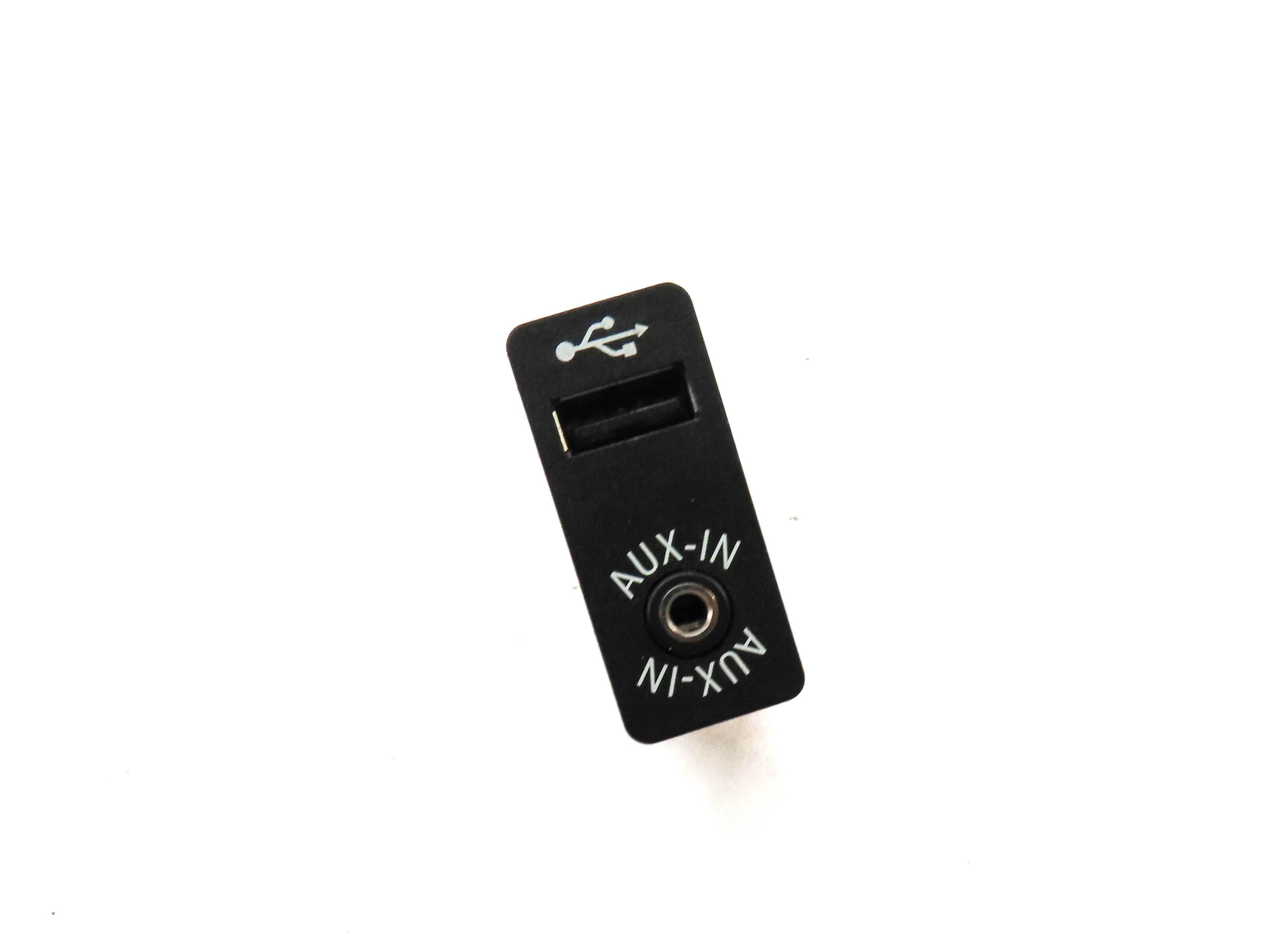 2013 BMW X3 (F25) USB AUXILIARY AUDIO JACK INPUT PANEL 84109237653 9237653 — exact item pictured
