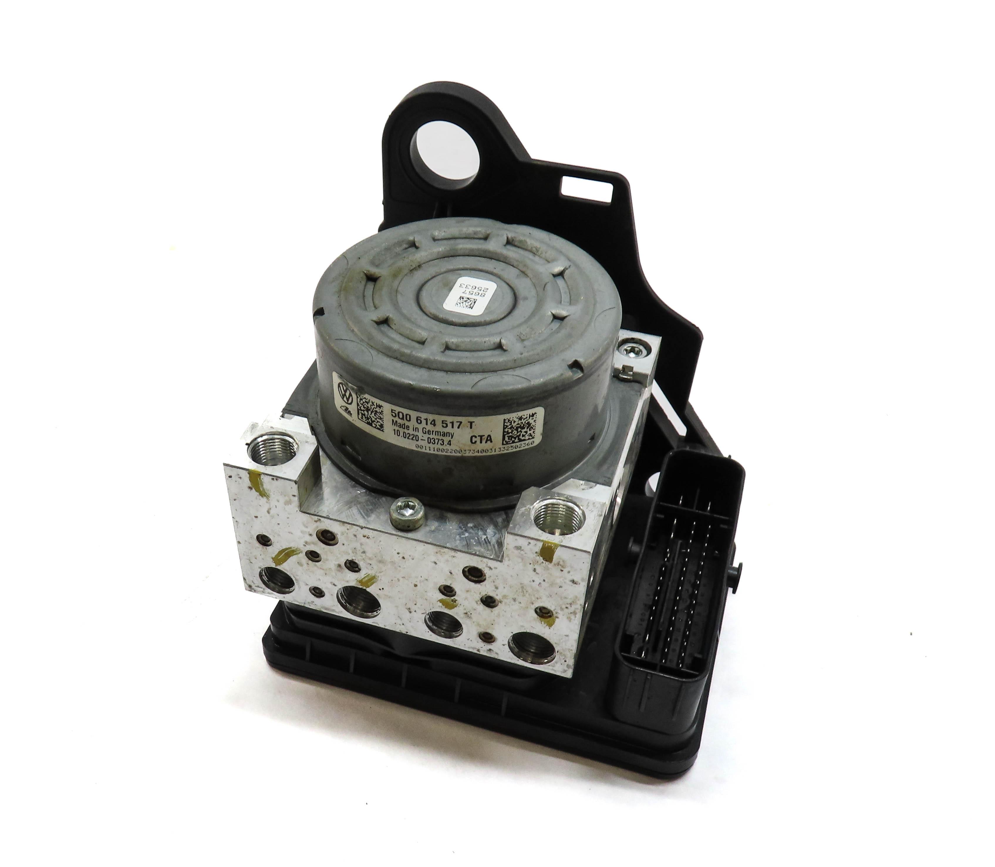 2015-2016 AUDI A3 (8V) ABS ANTI LOCK BRAKE PUMP w/ MODULE — exact item pictured