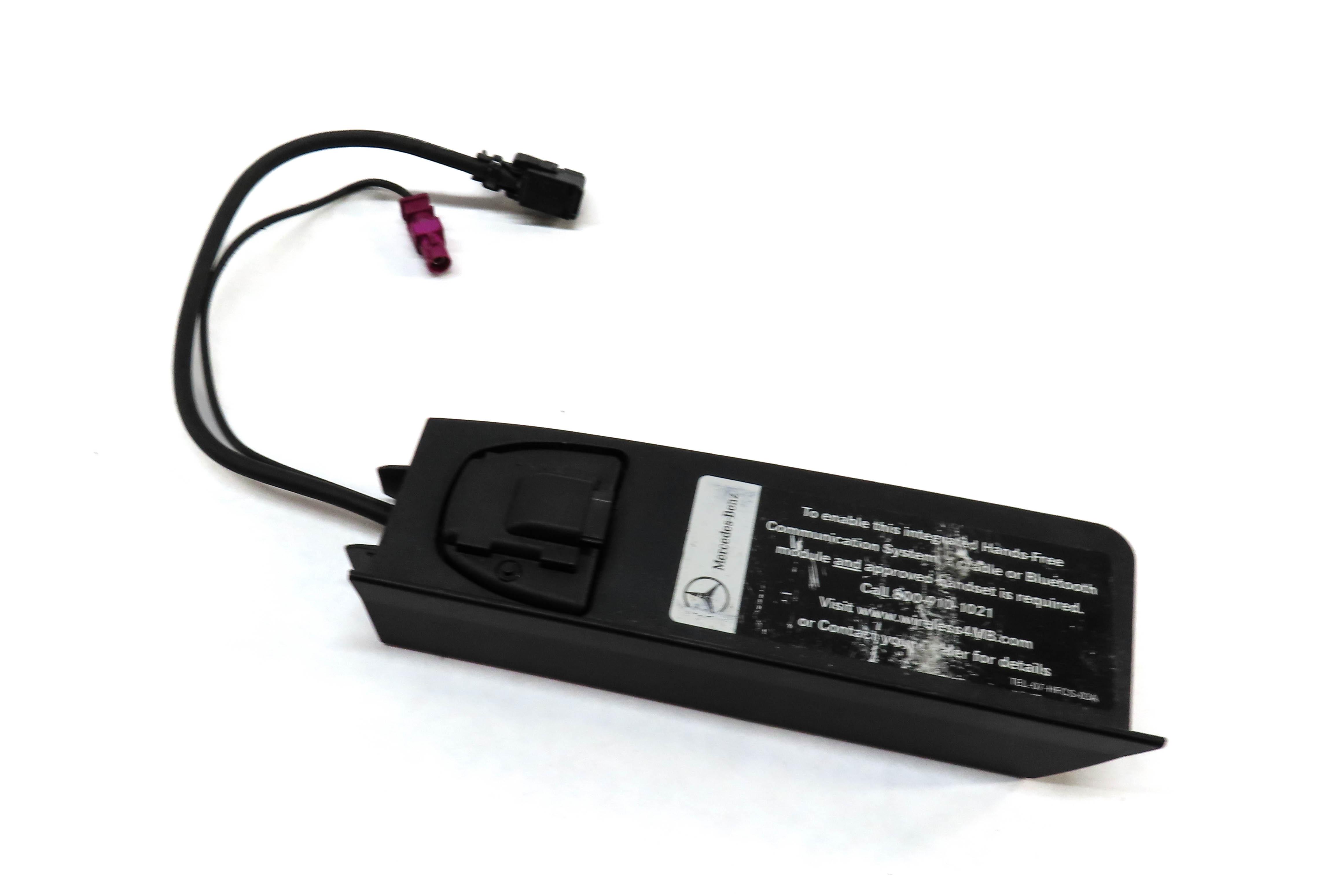 2008 MERCEDES GL550 (X164) FRONT CENTER CONSOLE PHONE CRADLE w/ WIRE HARNESS — exact item pictured