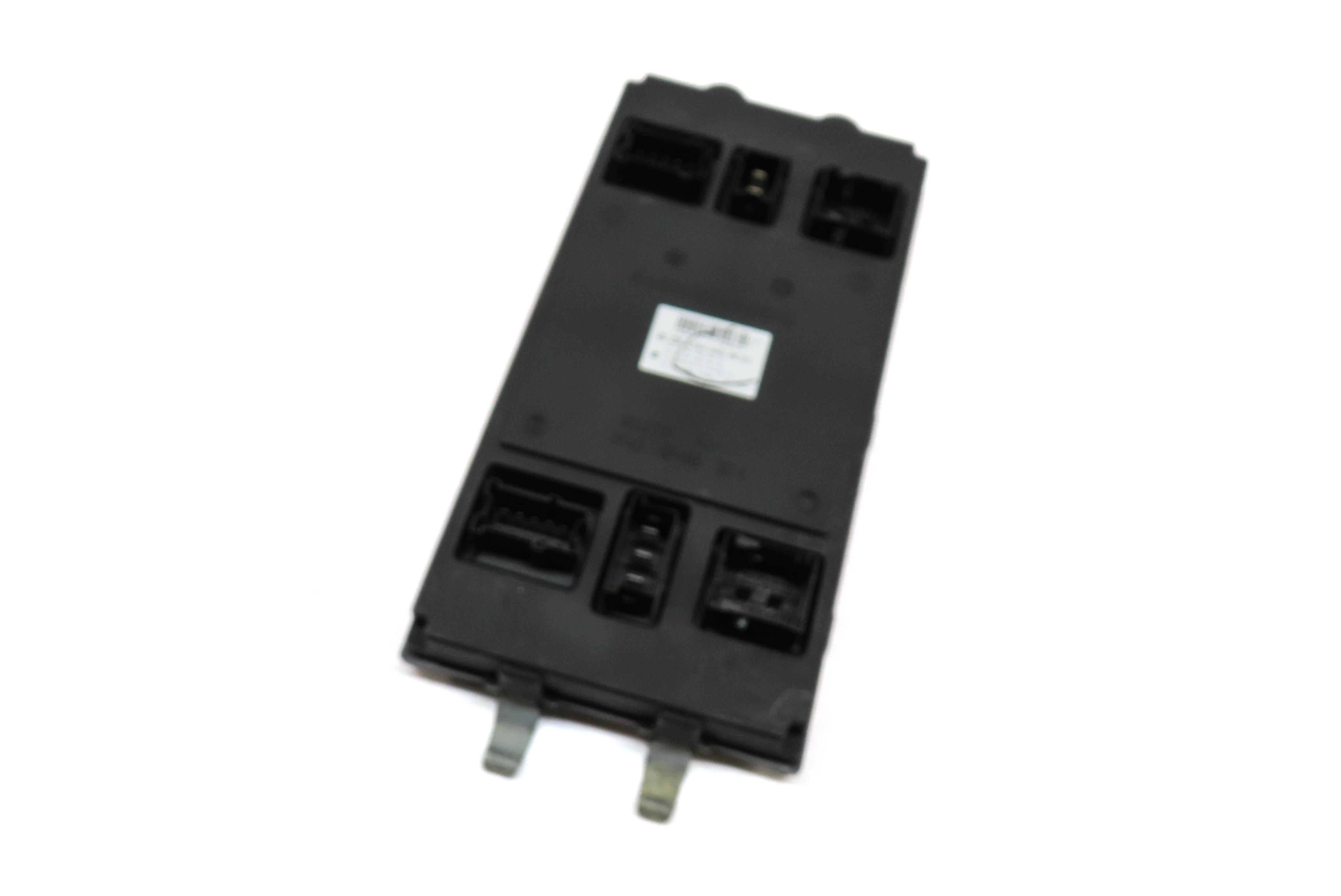 08-09 MERCEDES GL GLASS (X164) FRONT SIGNAL ACQUISITION ACTIVATION MODULE SAM — exact item pictured