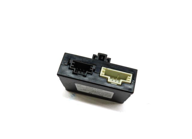 2015 MERCEDES C CLASS COUPE (W204) REARVIEW REAR VIEW CAMERA CONTROL MODULE — exact item pictured